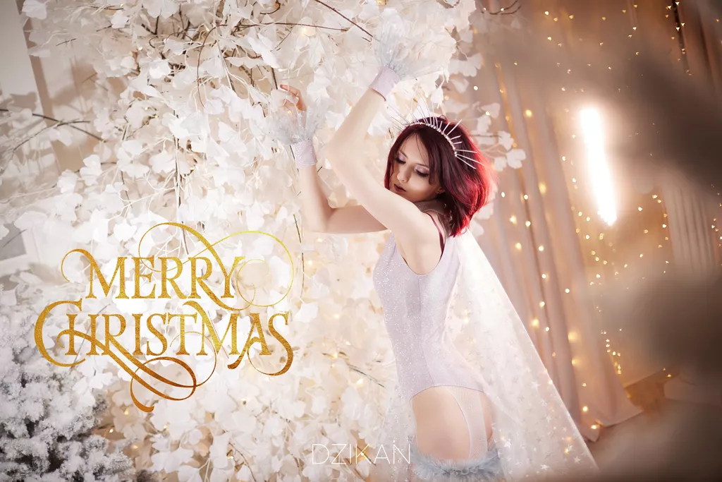 Merry Christmas! (Winter Star photoshoot by Dzikan) posted by MaoDzikan