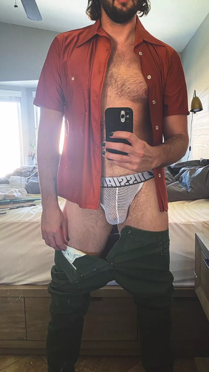 Mesh bulge posted by husker_07