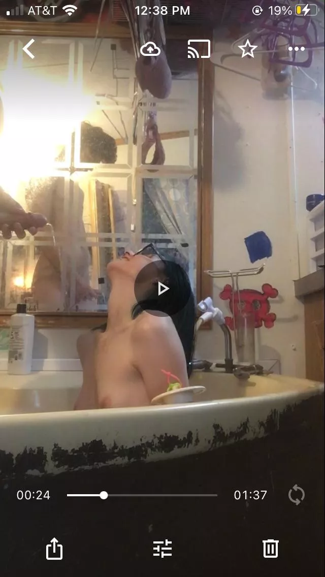 Message for full video posted by LittleAmatureEmo