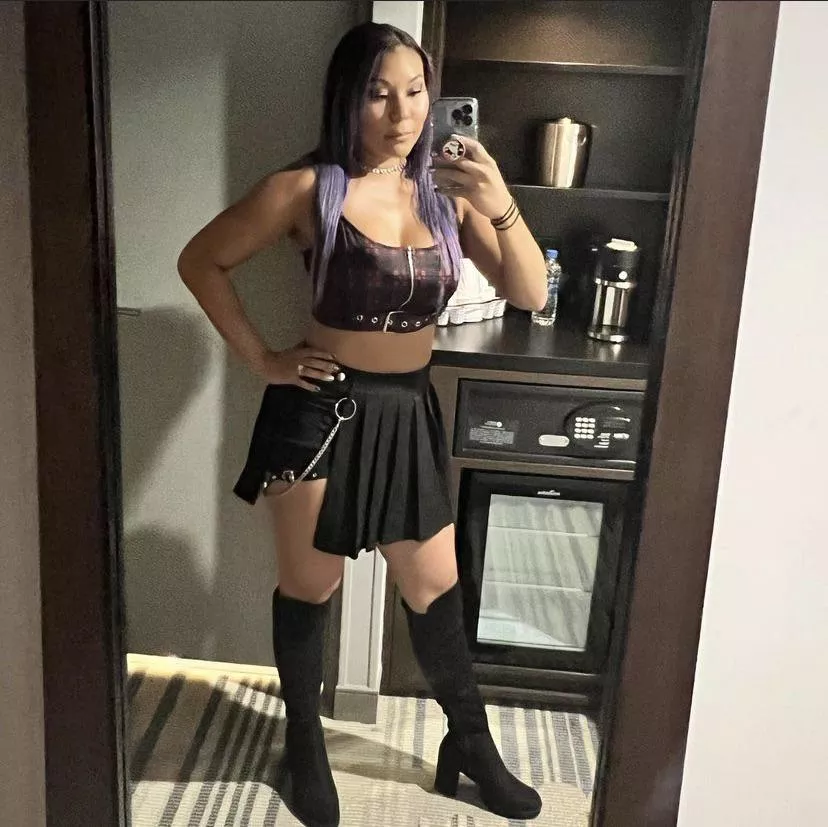 Mia Yim posted by xxtmoney619xx