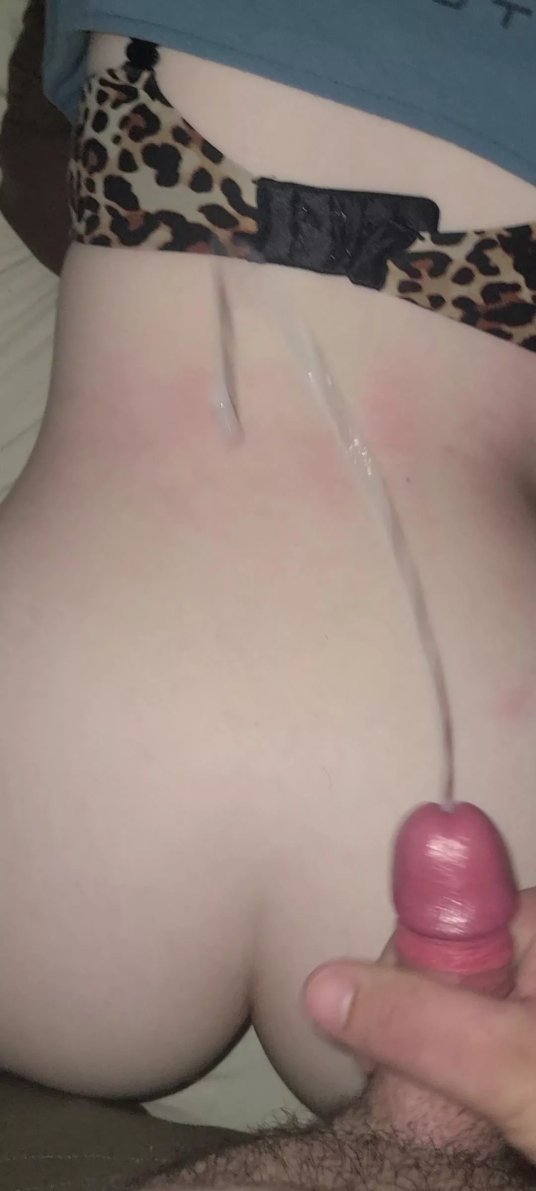 Mid cumshot on my 19yo Gf. posted by Little_Membership404