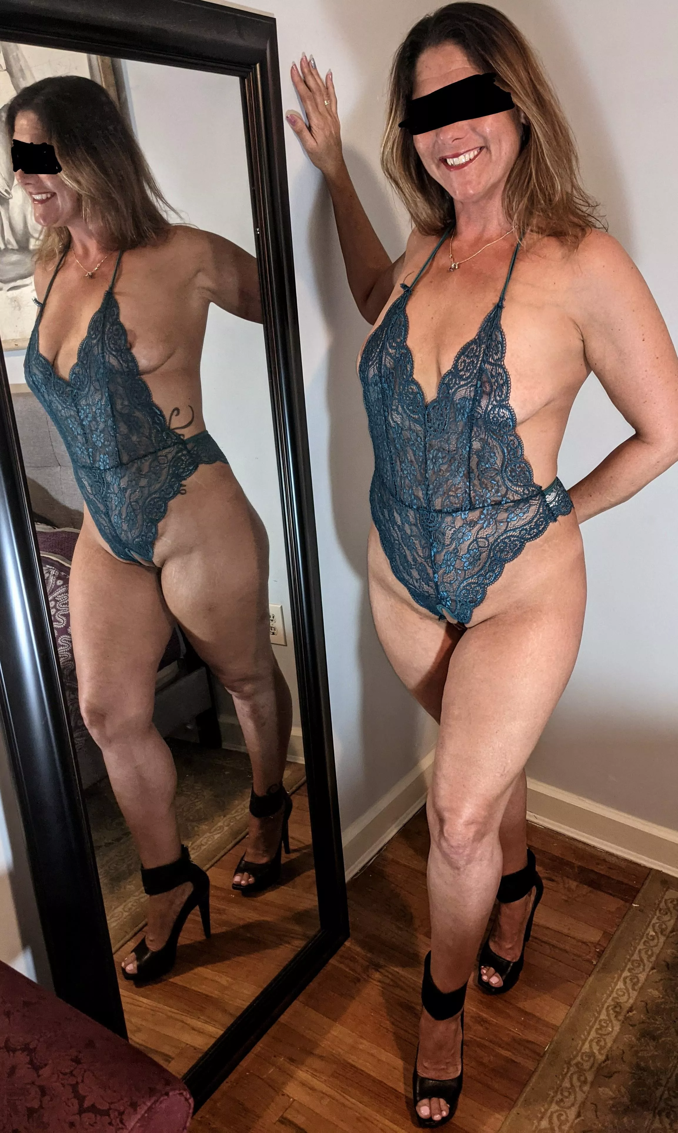 MILF Monday posted by NataleeWould