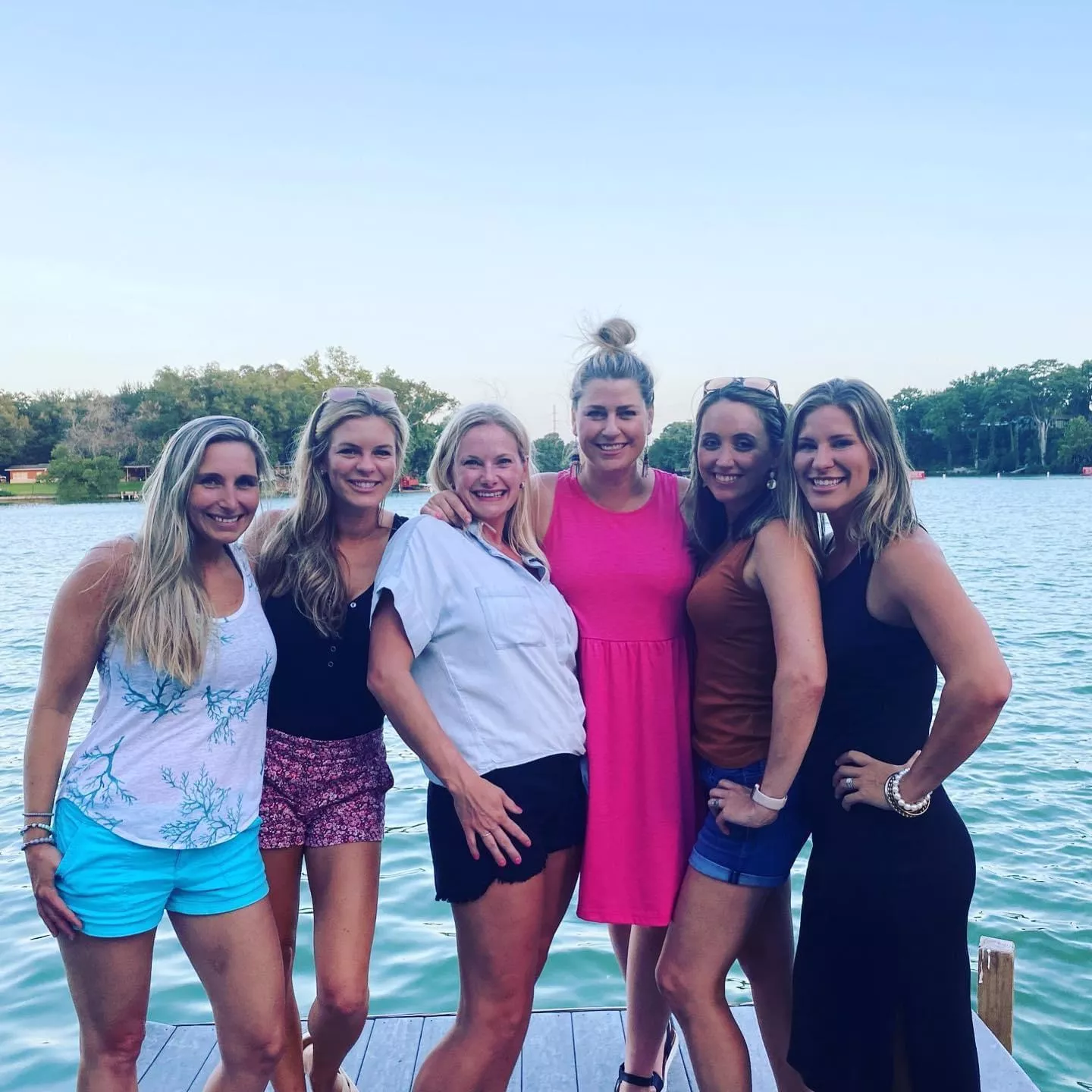 Milfs by the water, pm open posted by blow2976