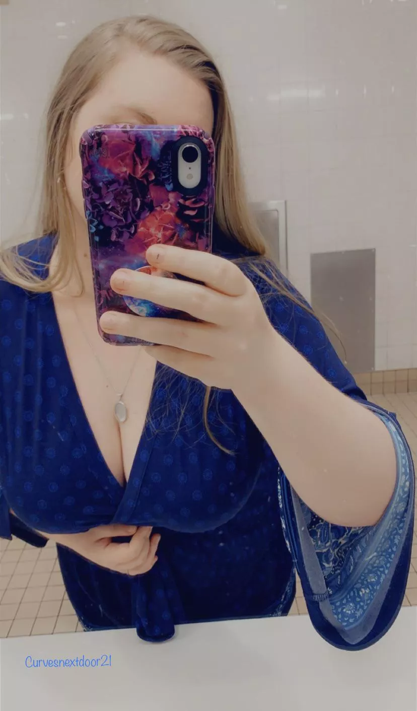 Mirror selfie with a little bonus. Hope you enjoy the tease 😘 posted by CurvesNextDoor