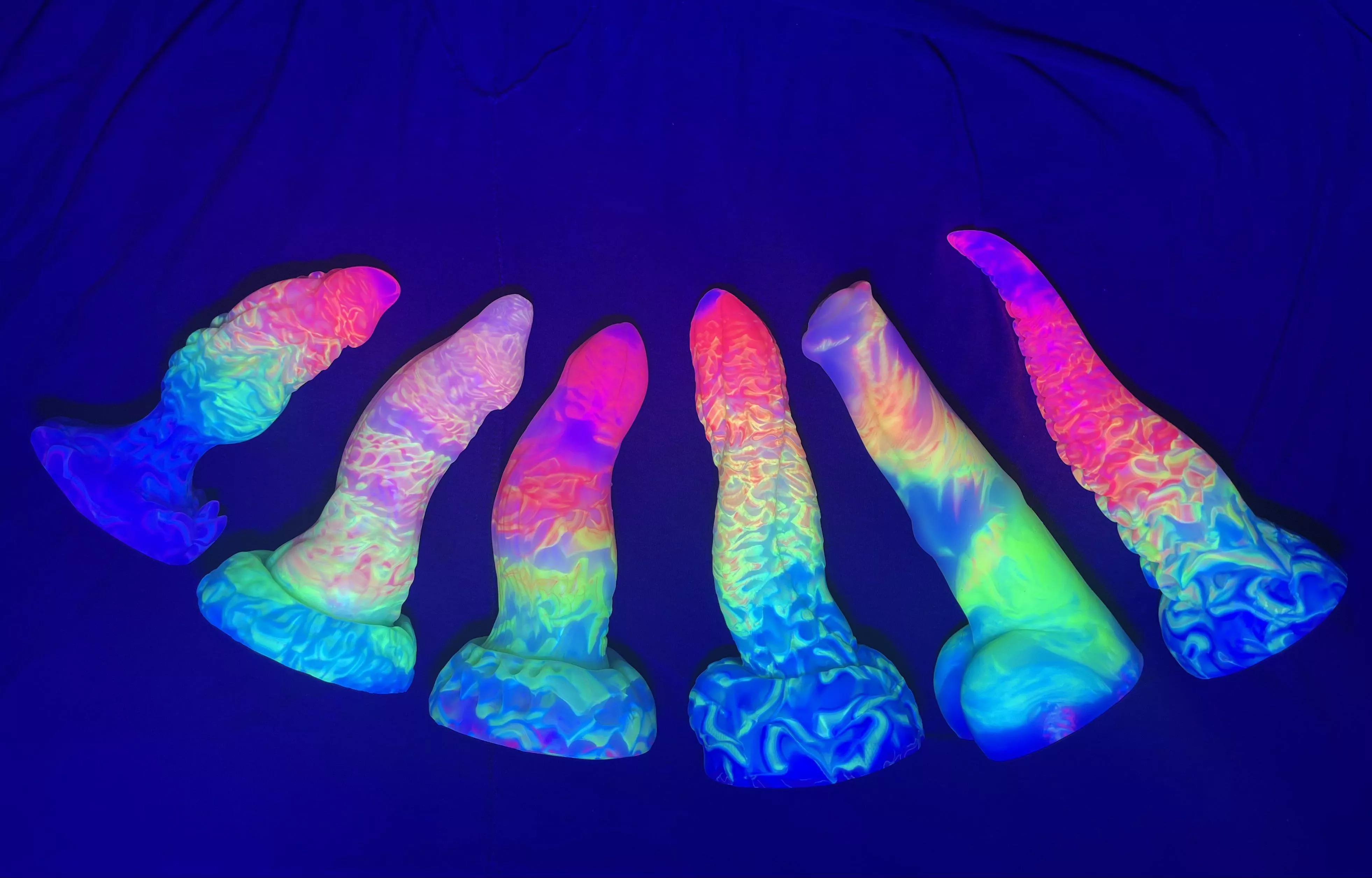 Missed Flex Friday, but here are some UV rainbows! posted by deathmoon68