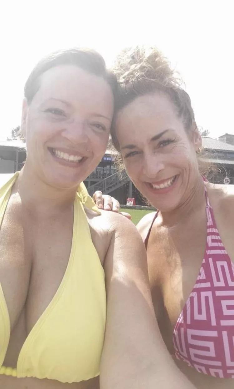 Mom and aunt need cocks posted by thejemo