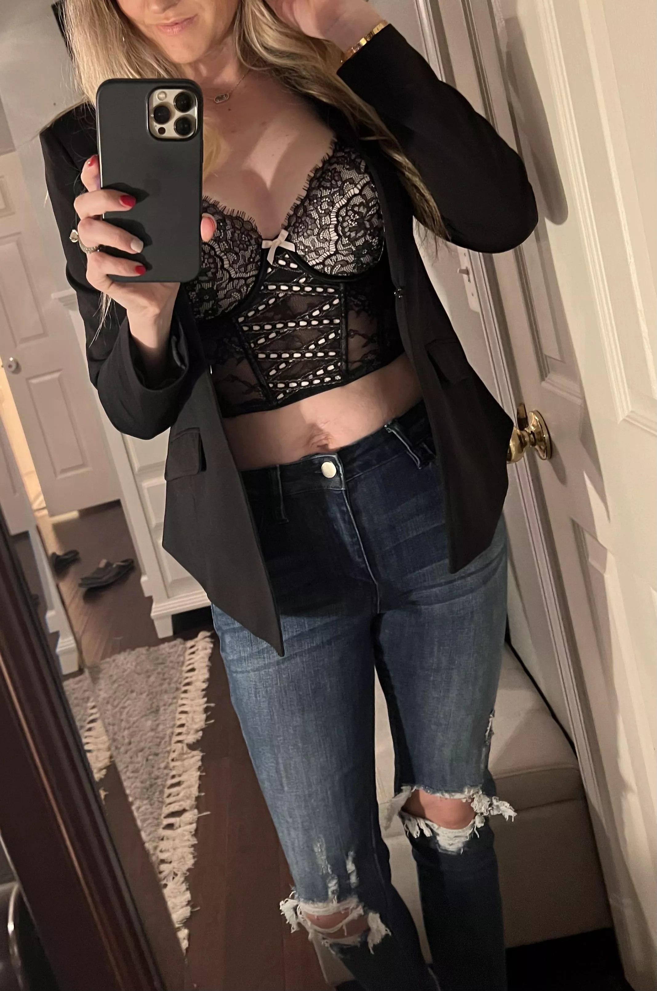 Mom of 2.....First post on here... new date night outfit husband is to busy do I have any takers? posted by Primary_Geologist_65