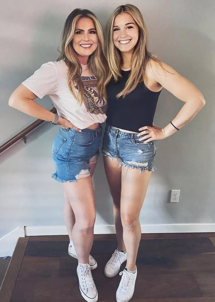 Mom or daughter? posted by tiki445