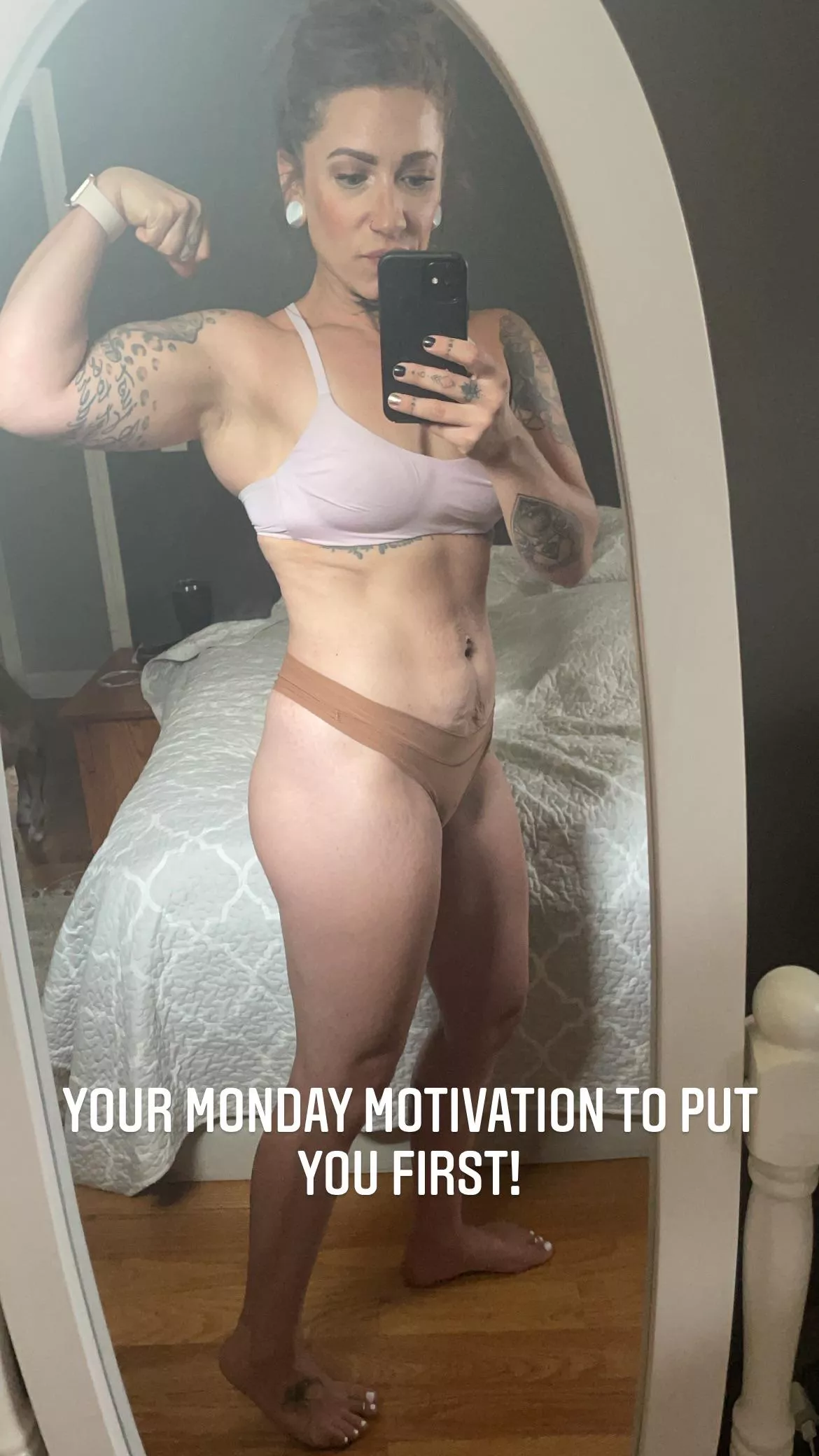 Monday motivation to make your goals a priority 💪🏻 posted by WorkOutKitty