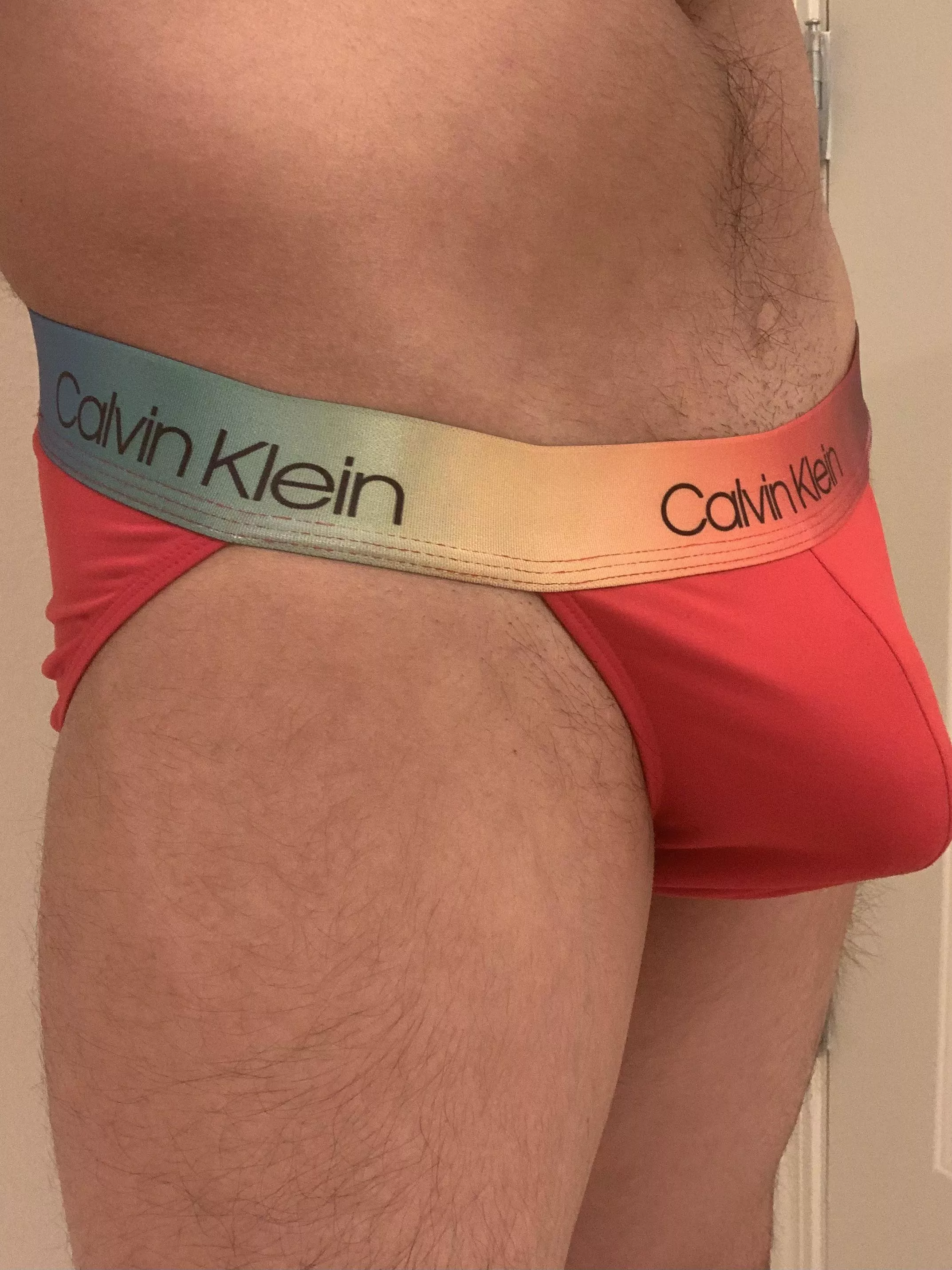 More dudes should wear briefs. How do these look on me? posted by BrownWest