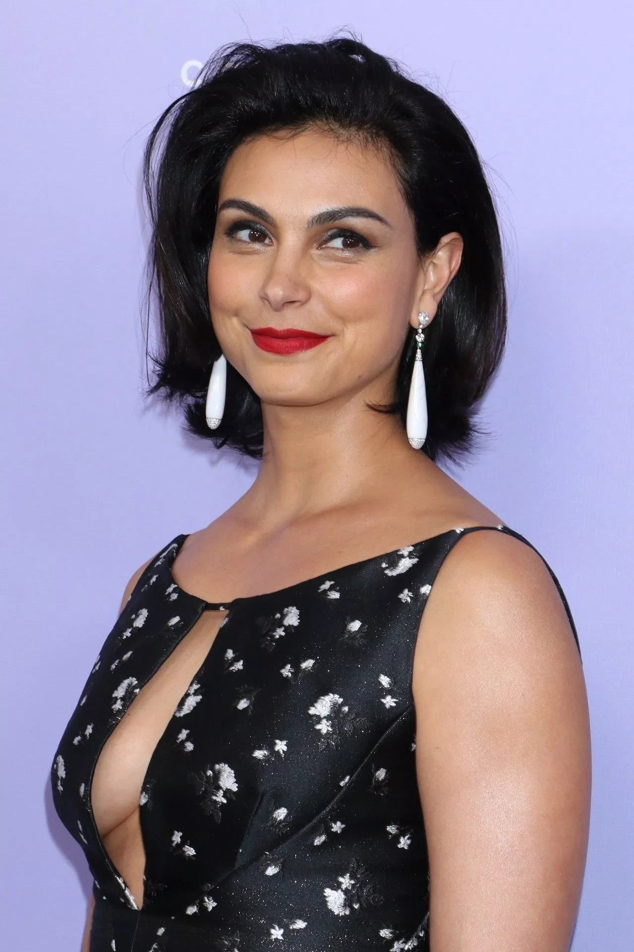 Morena Baccarin posted by Zogtee