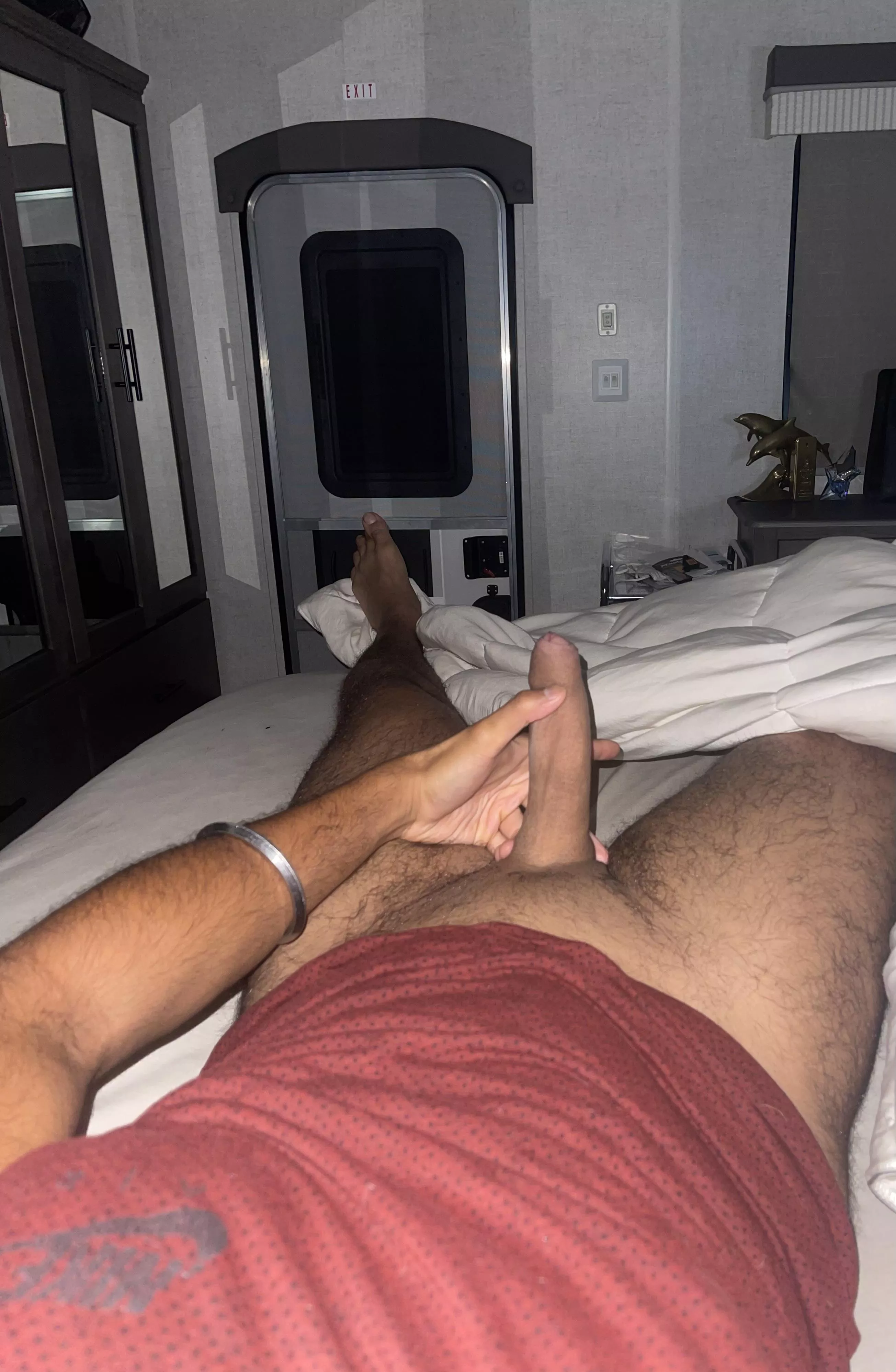 Morning wood posted by Gavd21