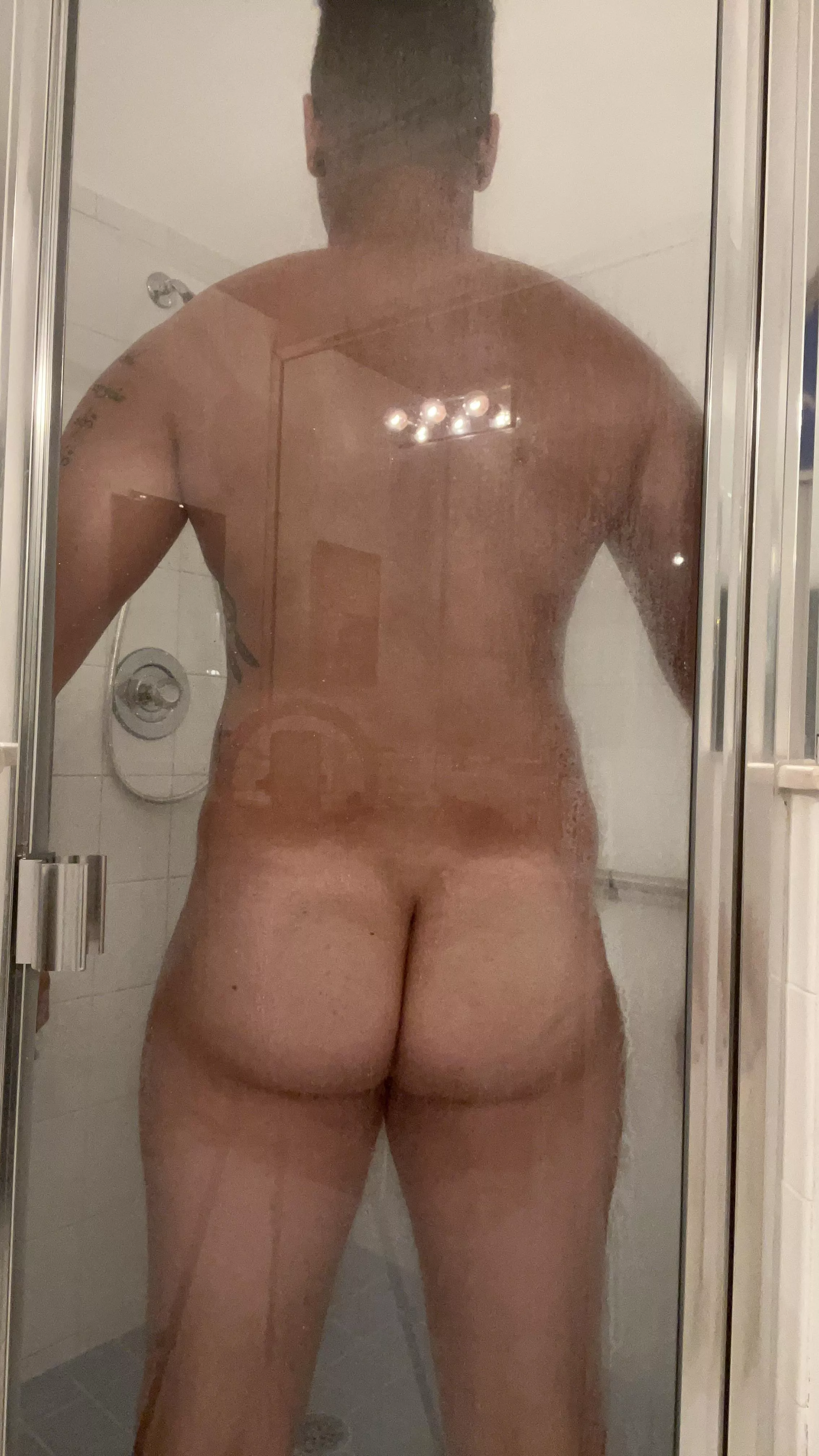 Moved into my new house do you like the glass shower 😈 posted by proctor8393