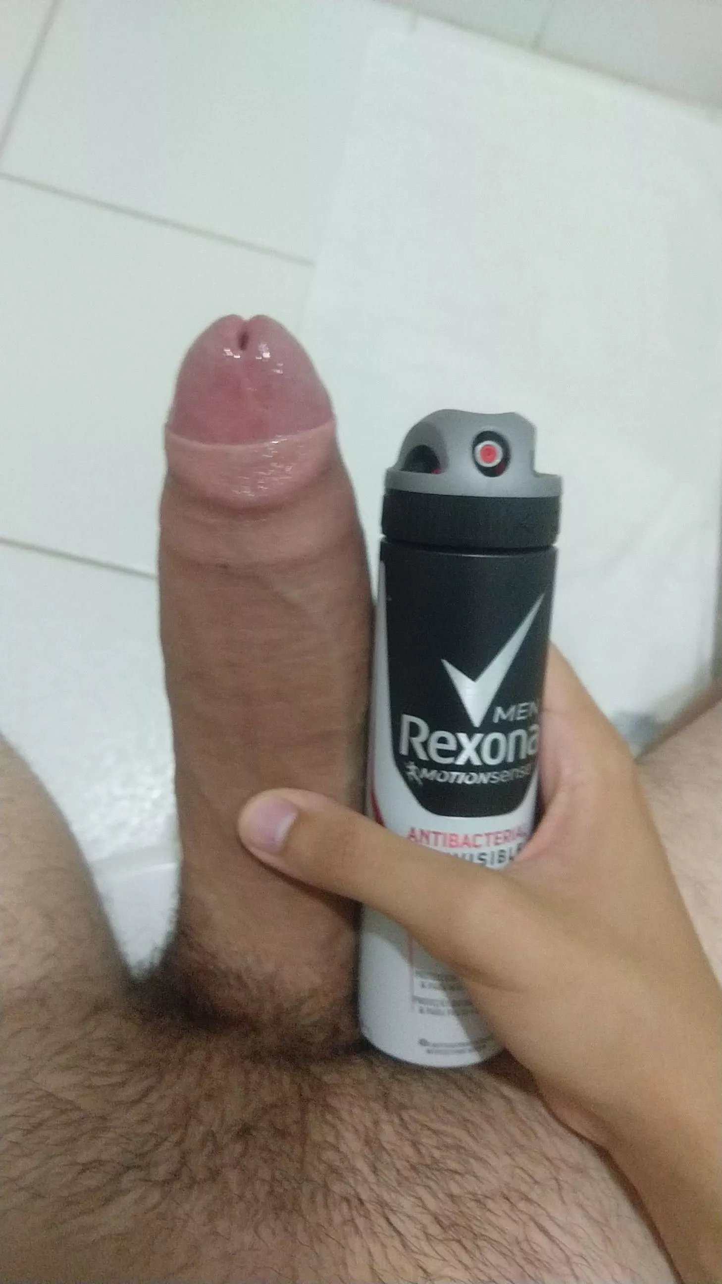 My 18 years big cock posted by brazilianhung