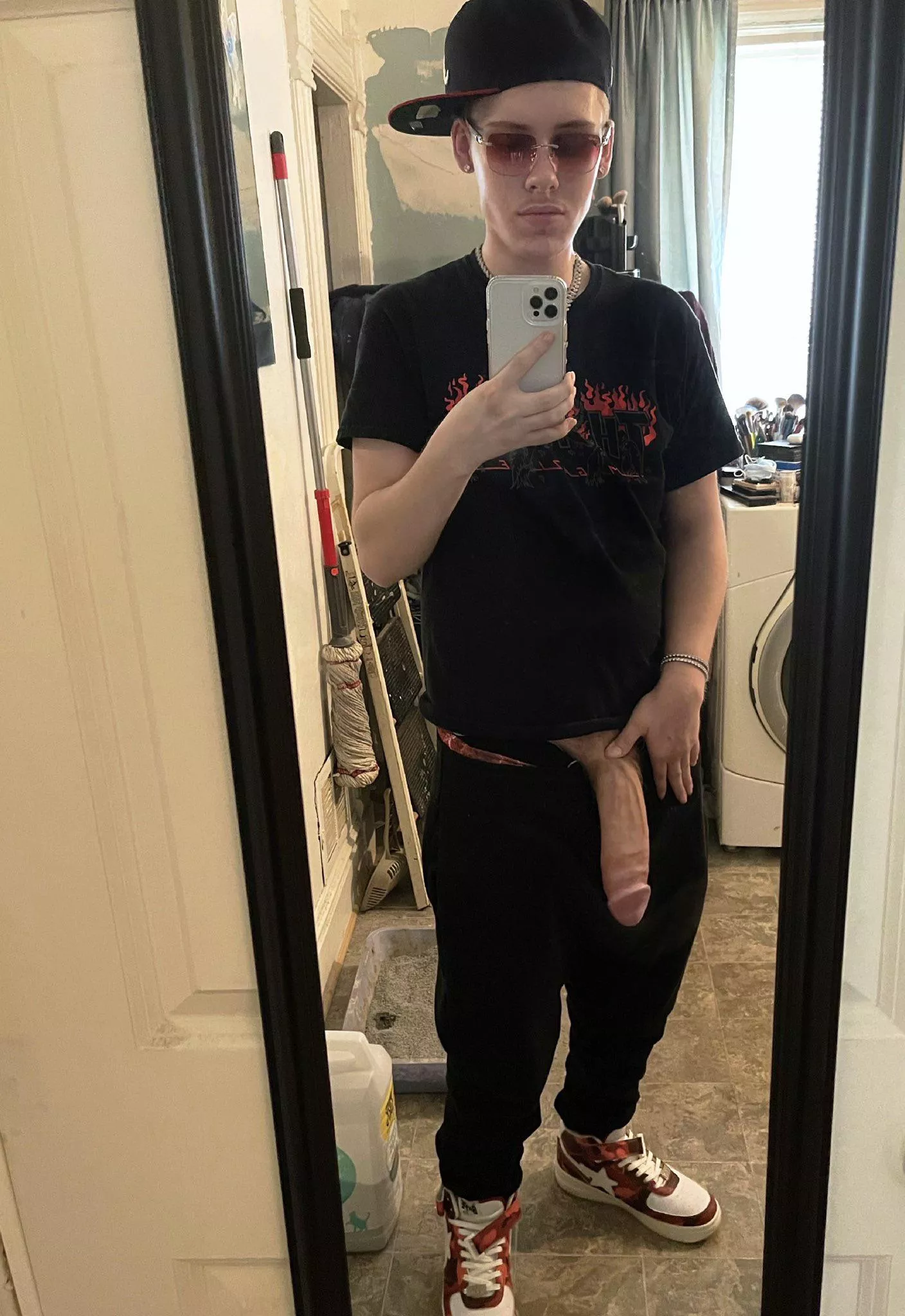 my 20yr old limp dick for anybody that wants it posted by Raybeammmm