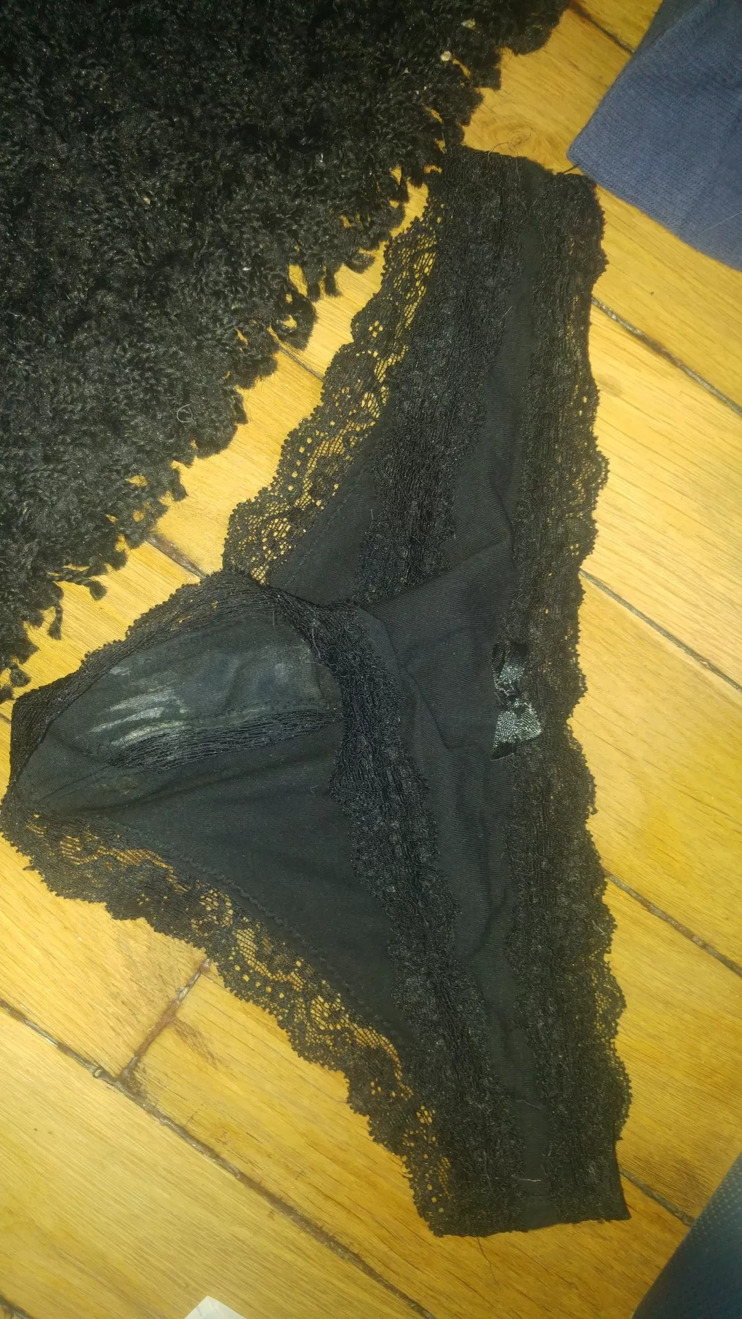 My Aunts panty wwyd to it? posted by Erdo_99