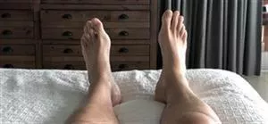 My big feet love attention posted by Gentlemangiant345