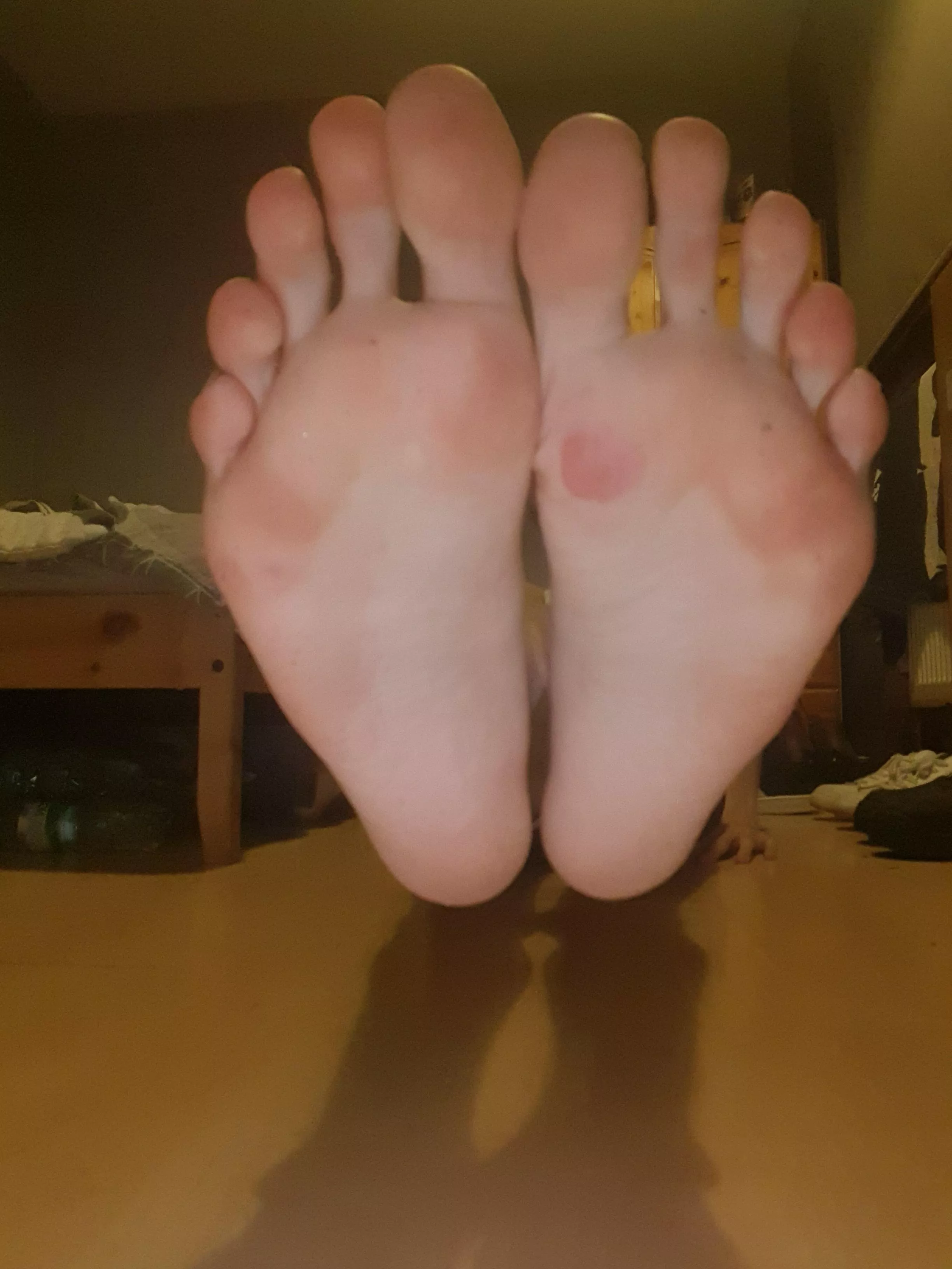 My big sexy sole's posted by barefootboy123