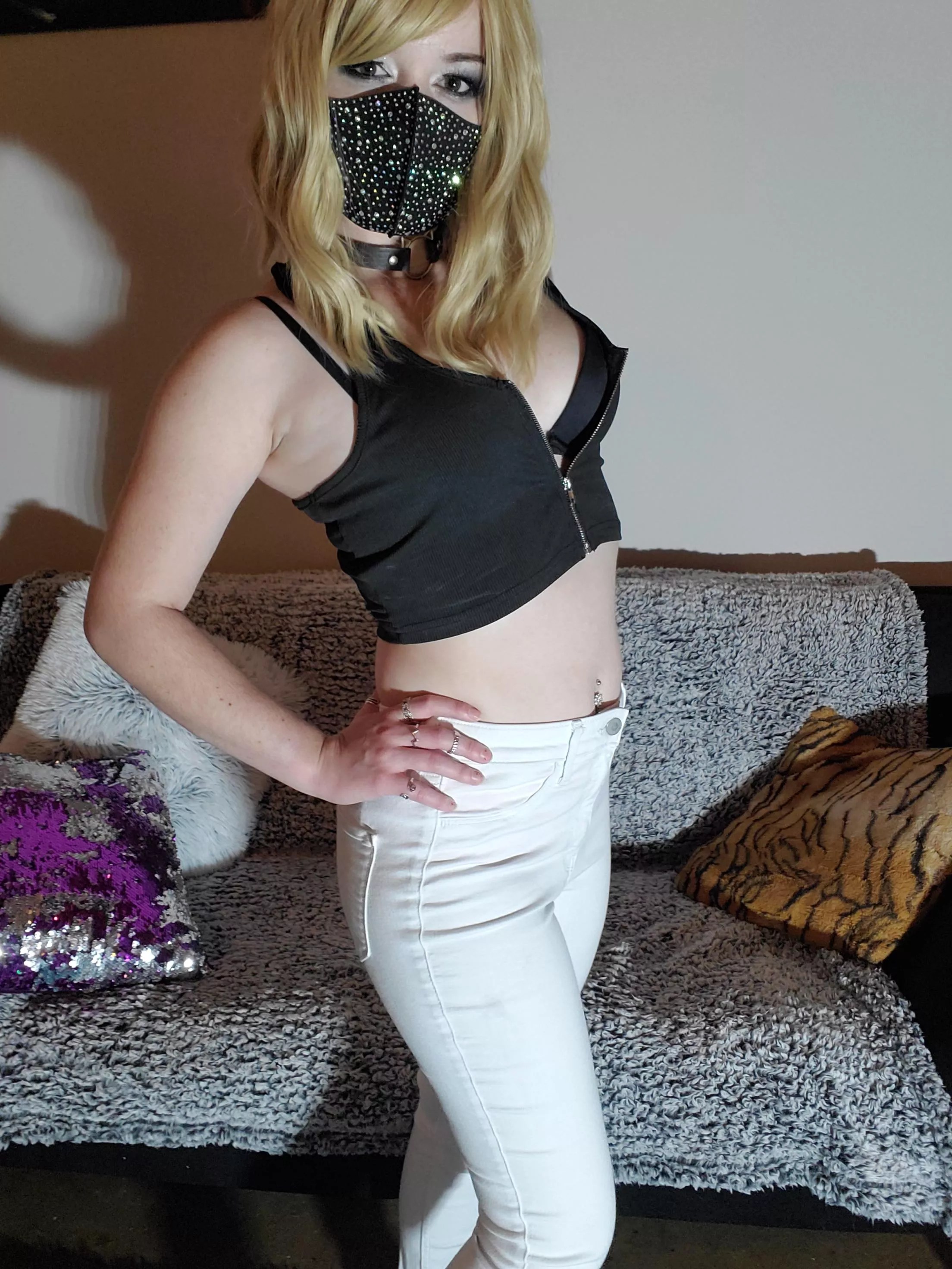 my black and white outfit posted by SmolMinxy