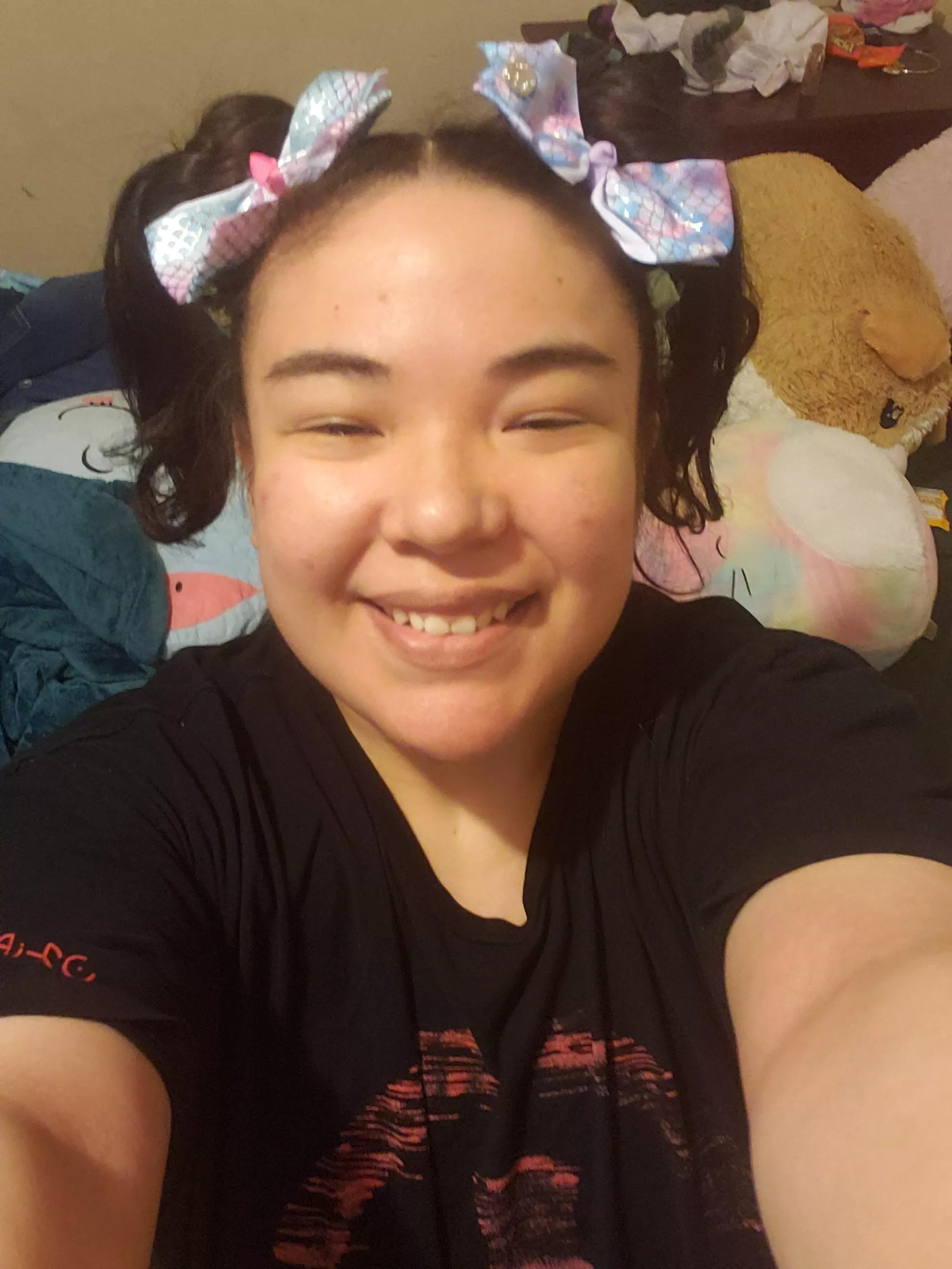 my bows came in just in time for my birthday ðŸ¥° it was a good birthday I had dinner with my family posted by sakucha