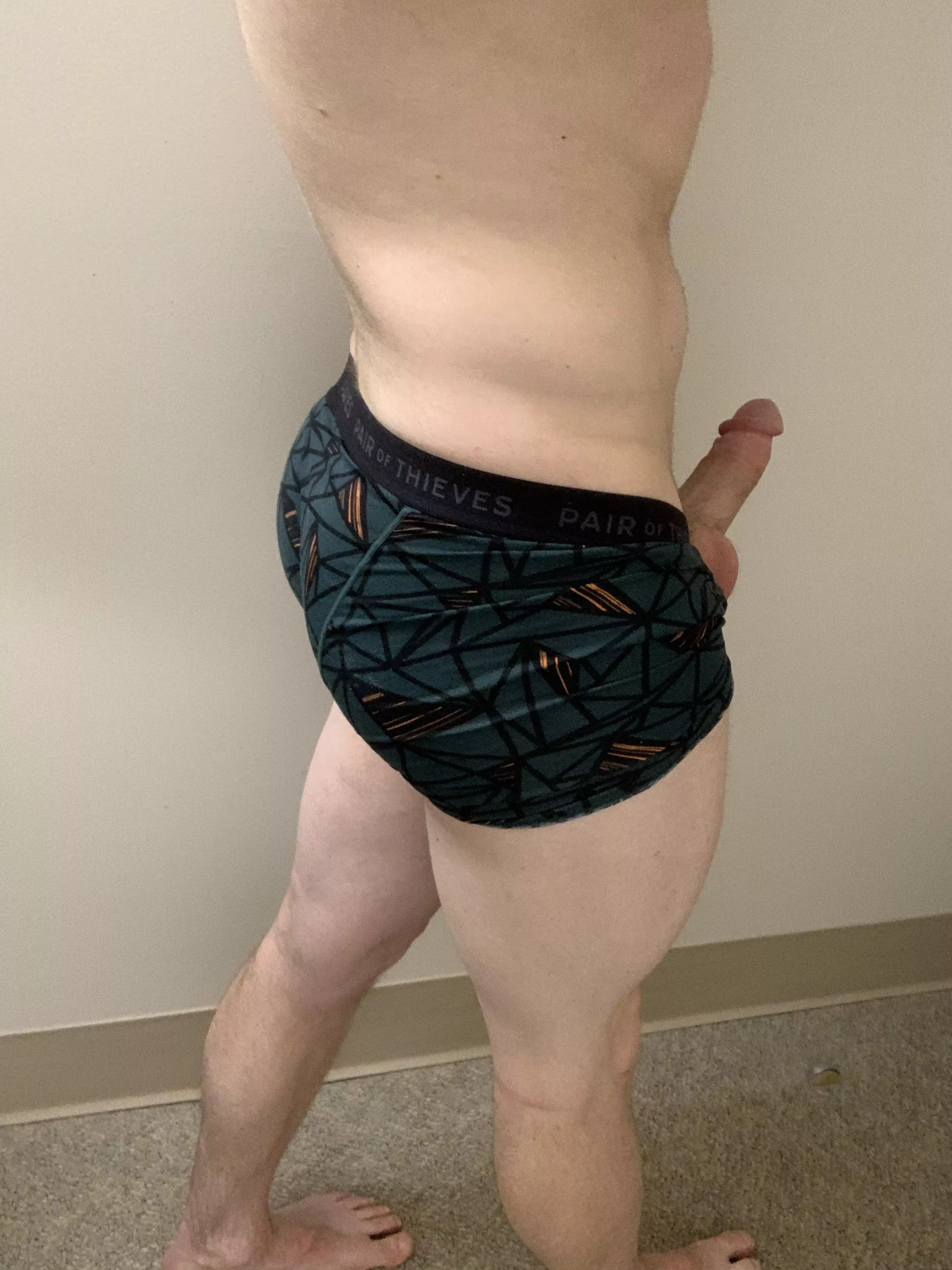 My butt looks best in boxer briefs posted by thenakedotter