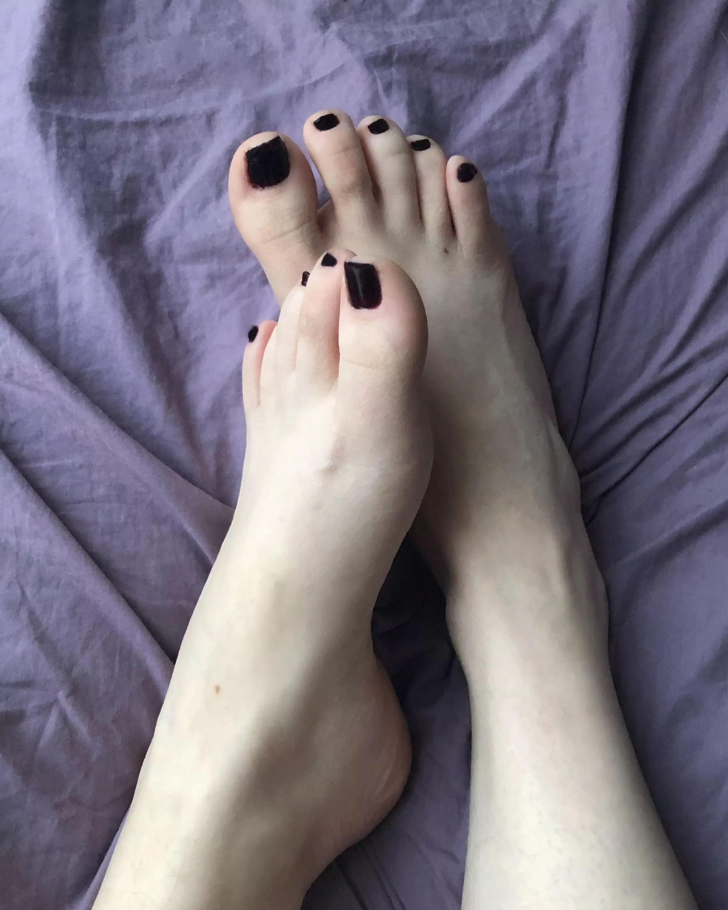 My cute lil feet posted by littlefeet420