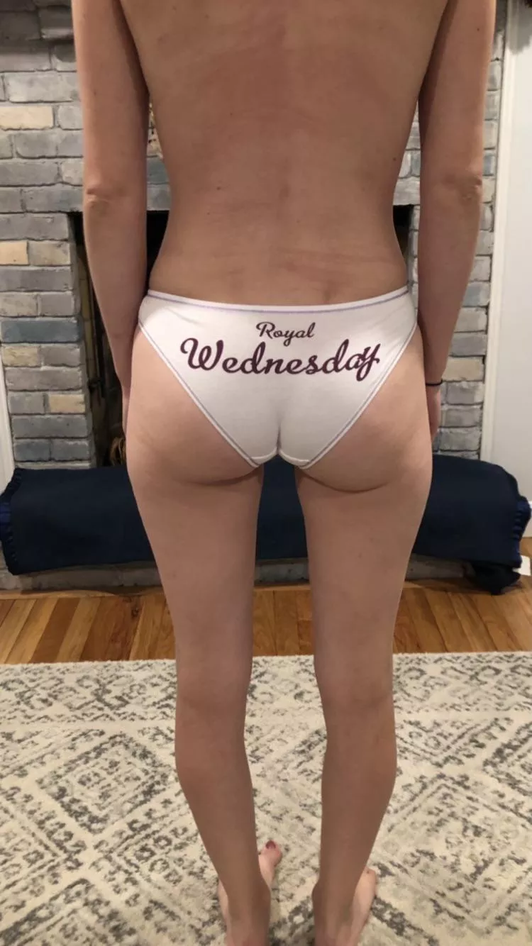 My Cute Little MIL[F] Butt Wishes you a Wonderful Wednesday posted by MILFnextdoor33