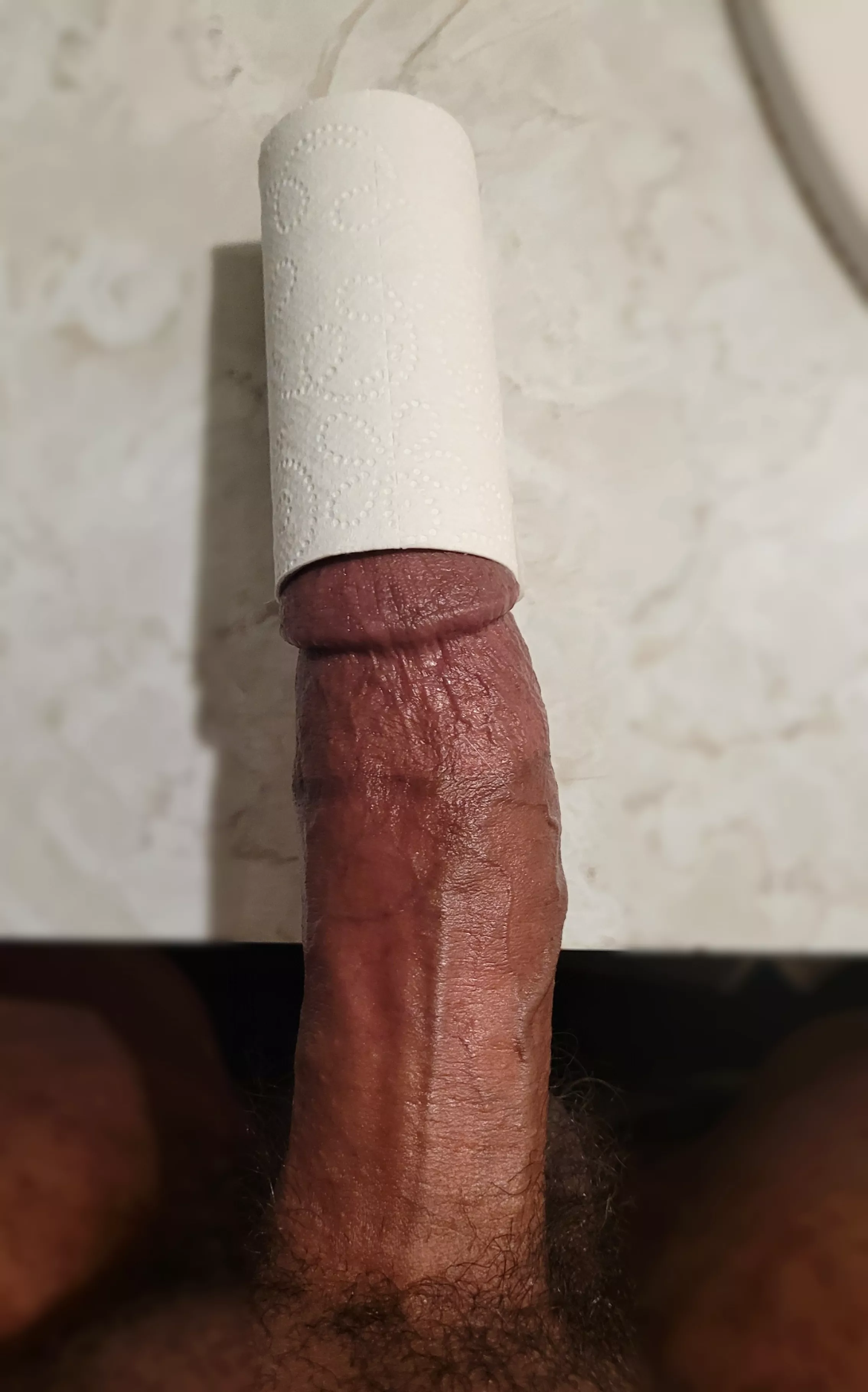 My dick doesn't fit.. posted by Thetitfuck3r