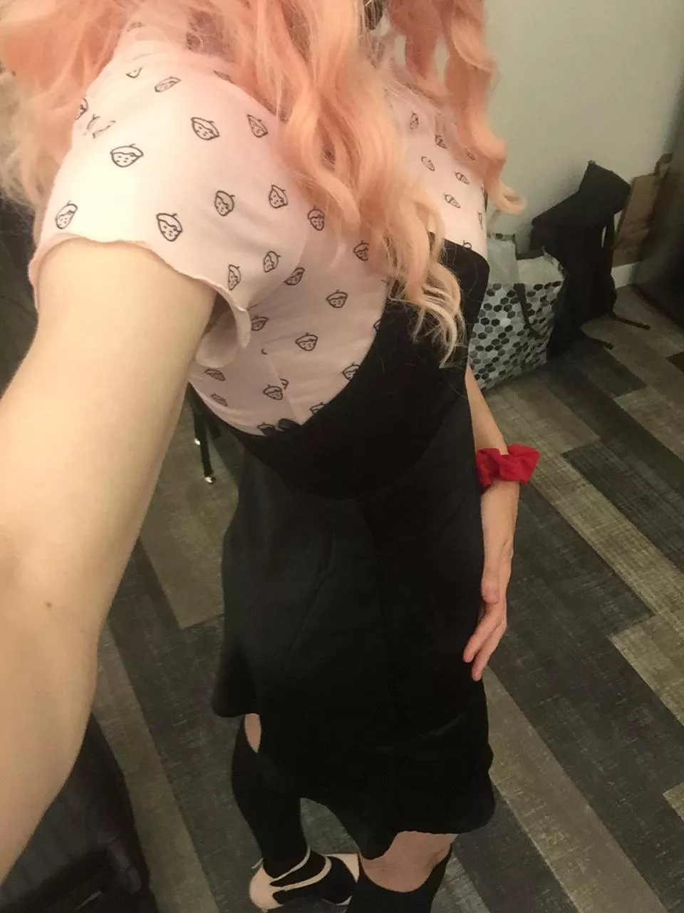 My dress was running a bit short up there, so I put on a cute top under and now I look like I know how to dress properly <3 posted by lunahipol