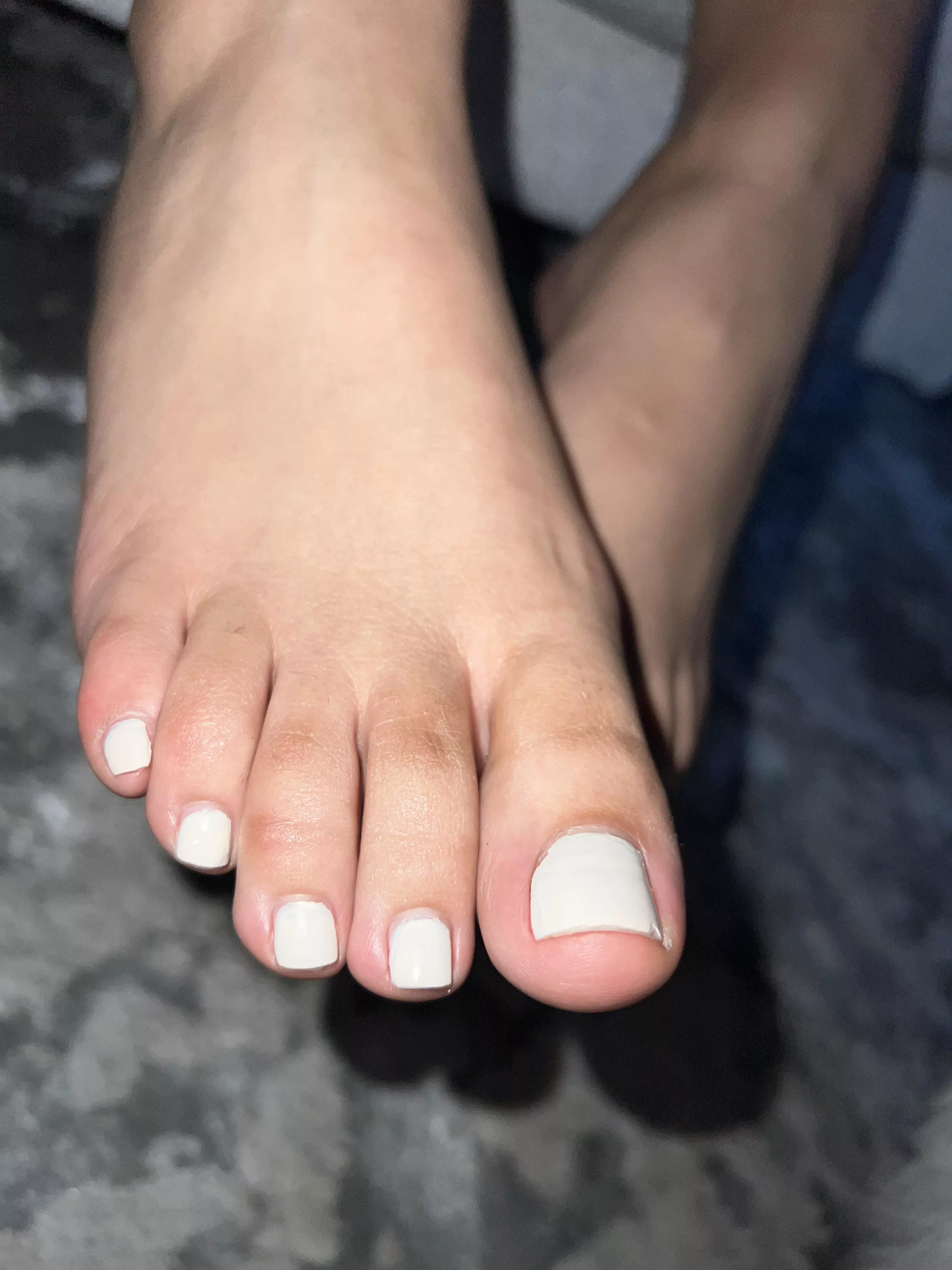 My Egyptian/Filipina gf’s toes in your face posted by thatonlyoneguy