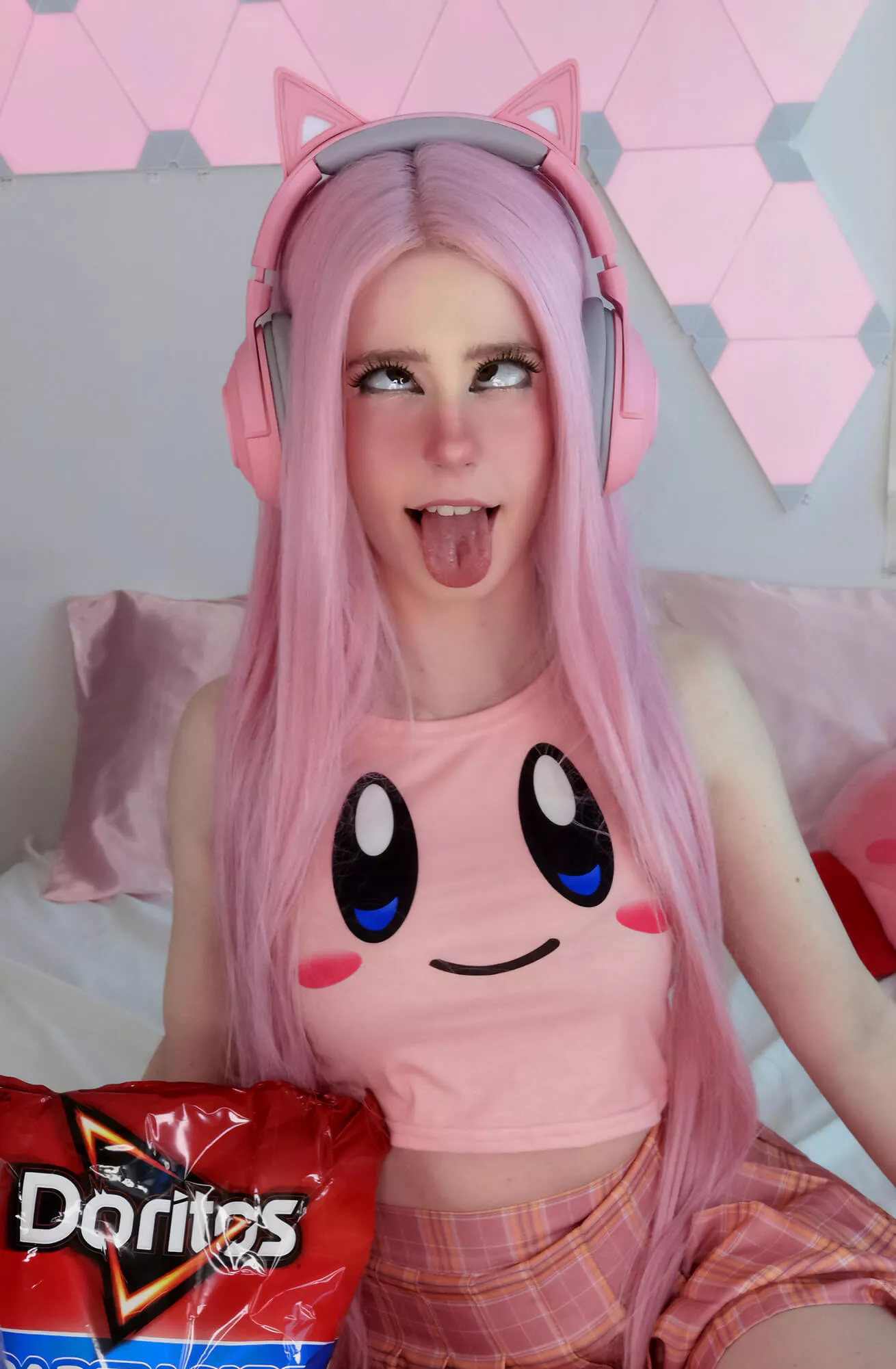 my face when you give me a Valentine's Day surprise 😏😜 posted by lilfakegamer