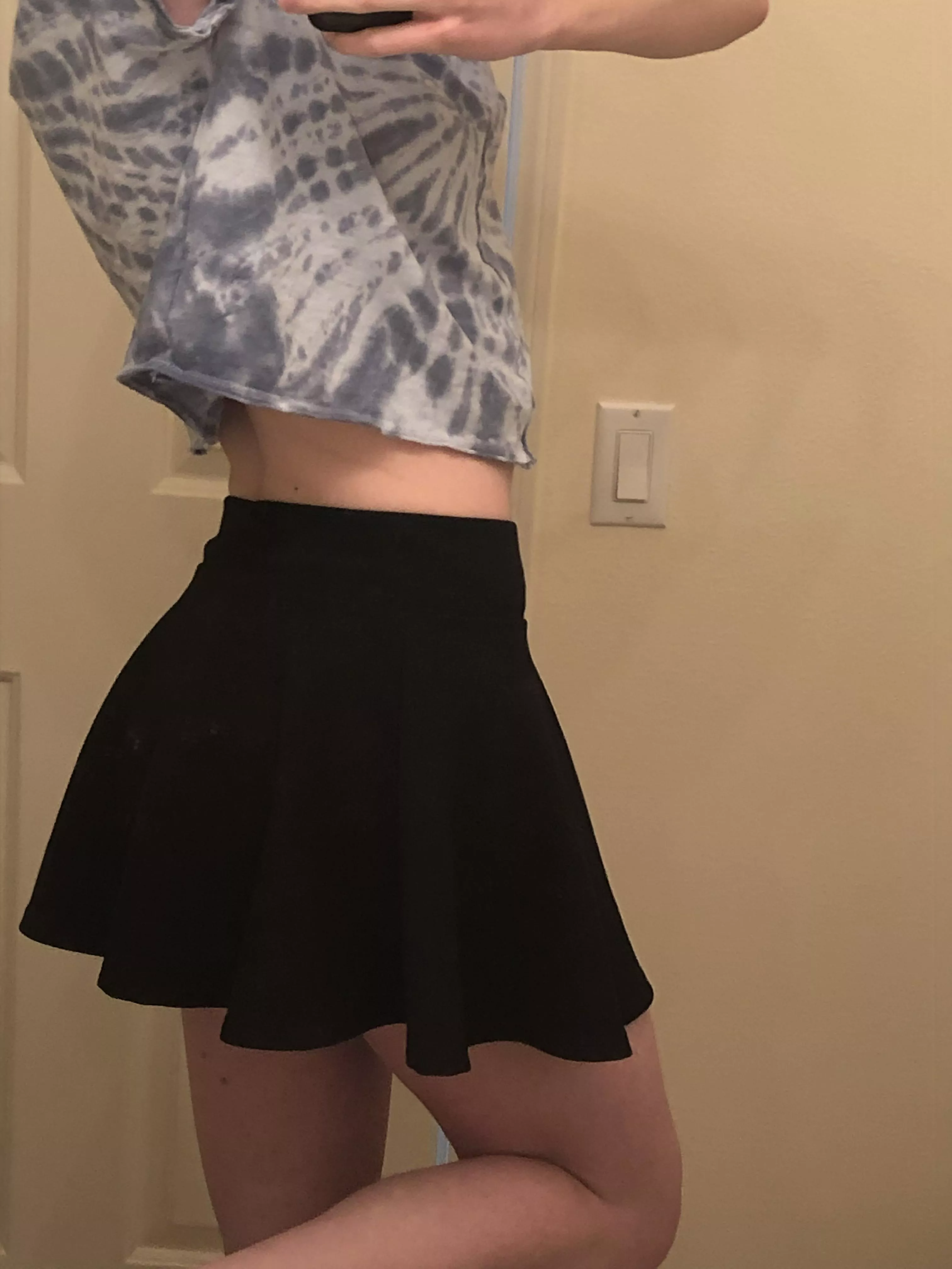 My favorite skirt!! 😋🤤 posted by Codexus2455