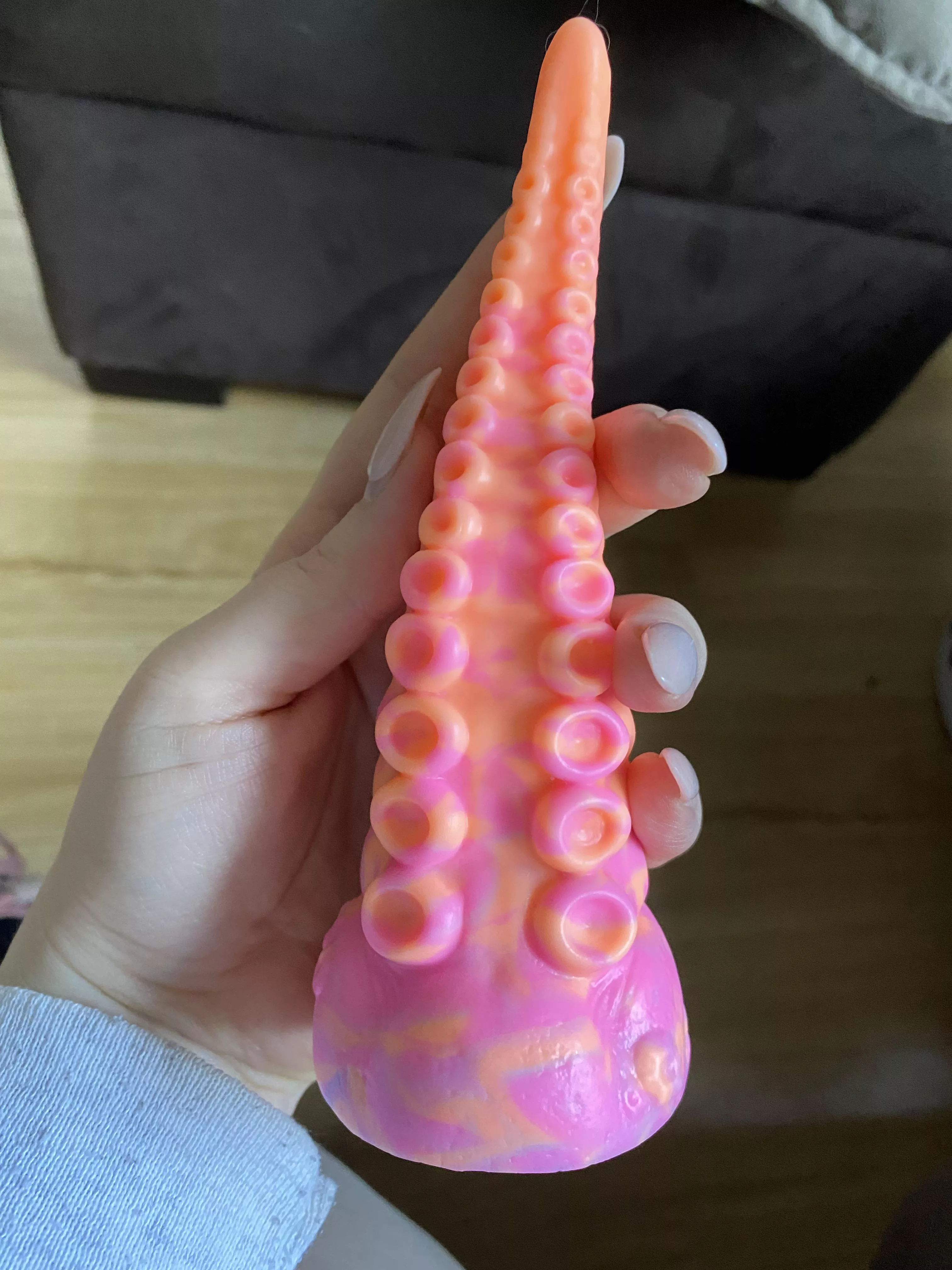 My first bad dragon just arrived! So in love with this colour 😍 posted by kyrafae