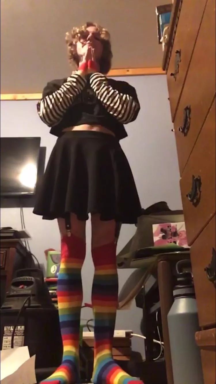 My first femboy outfit hope you like it! posted by Few_Guitar211