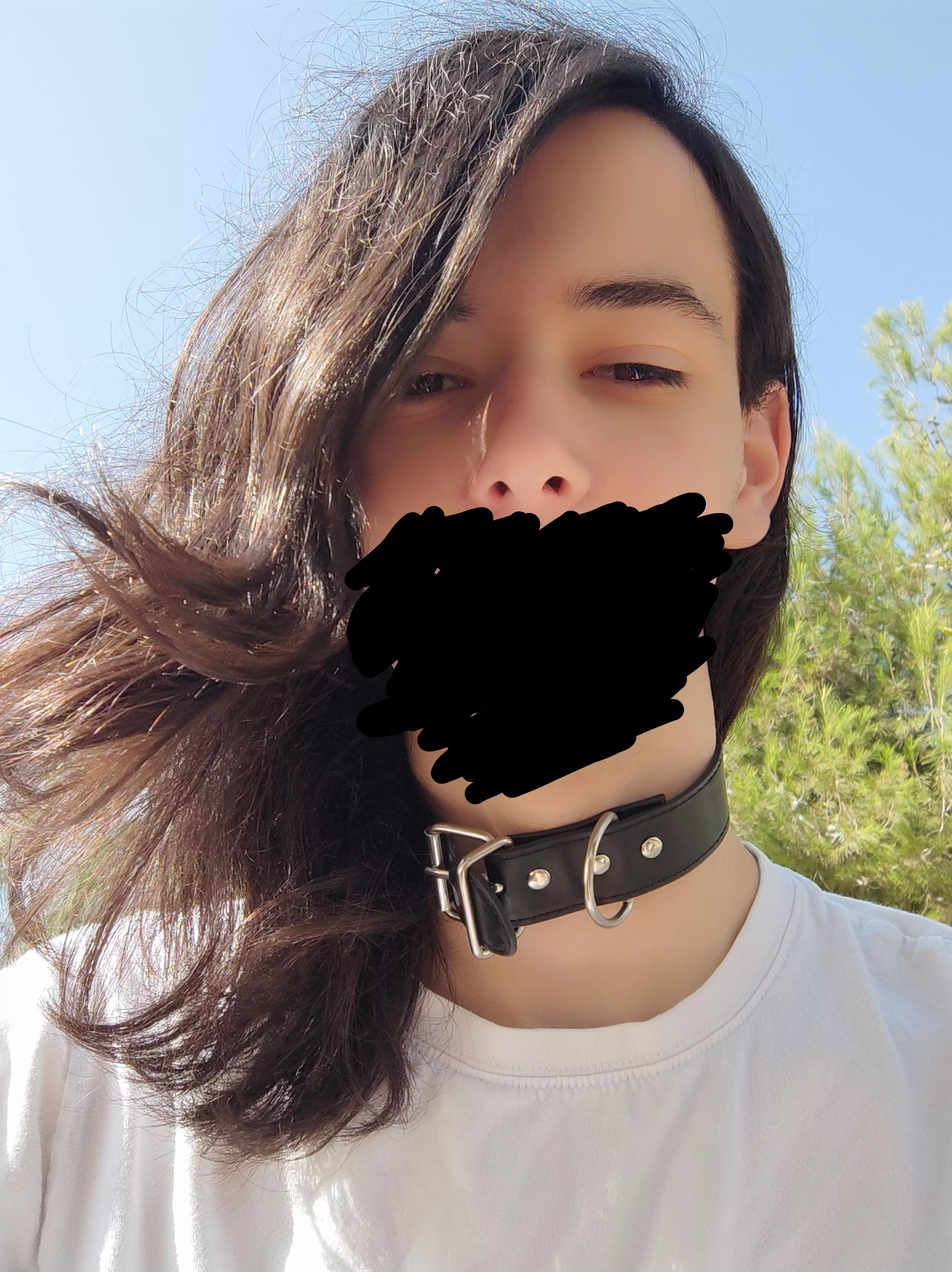 My frien let me use her collar for a bit and I love how it looked >w< posted by Effect_Winter