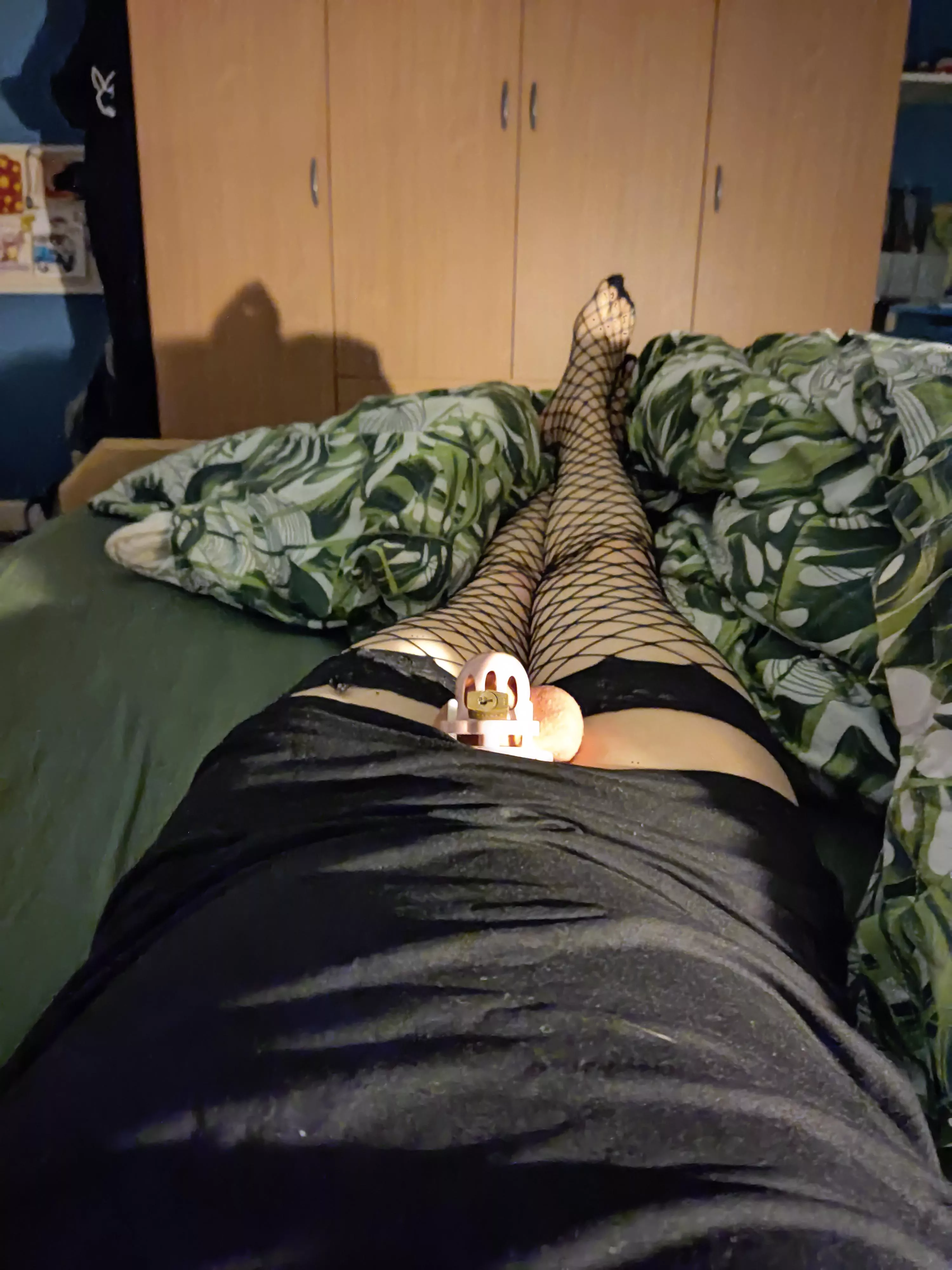 My girlfiend makes me dress up before bed , to remember me i am a sissy 🥵🤤 posted by DutchSissySlut420