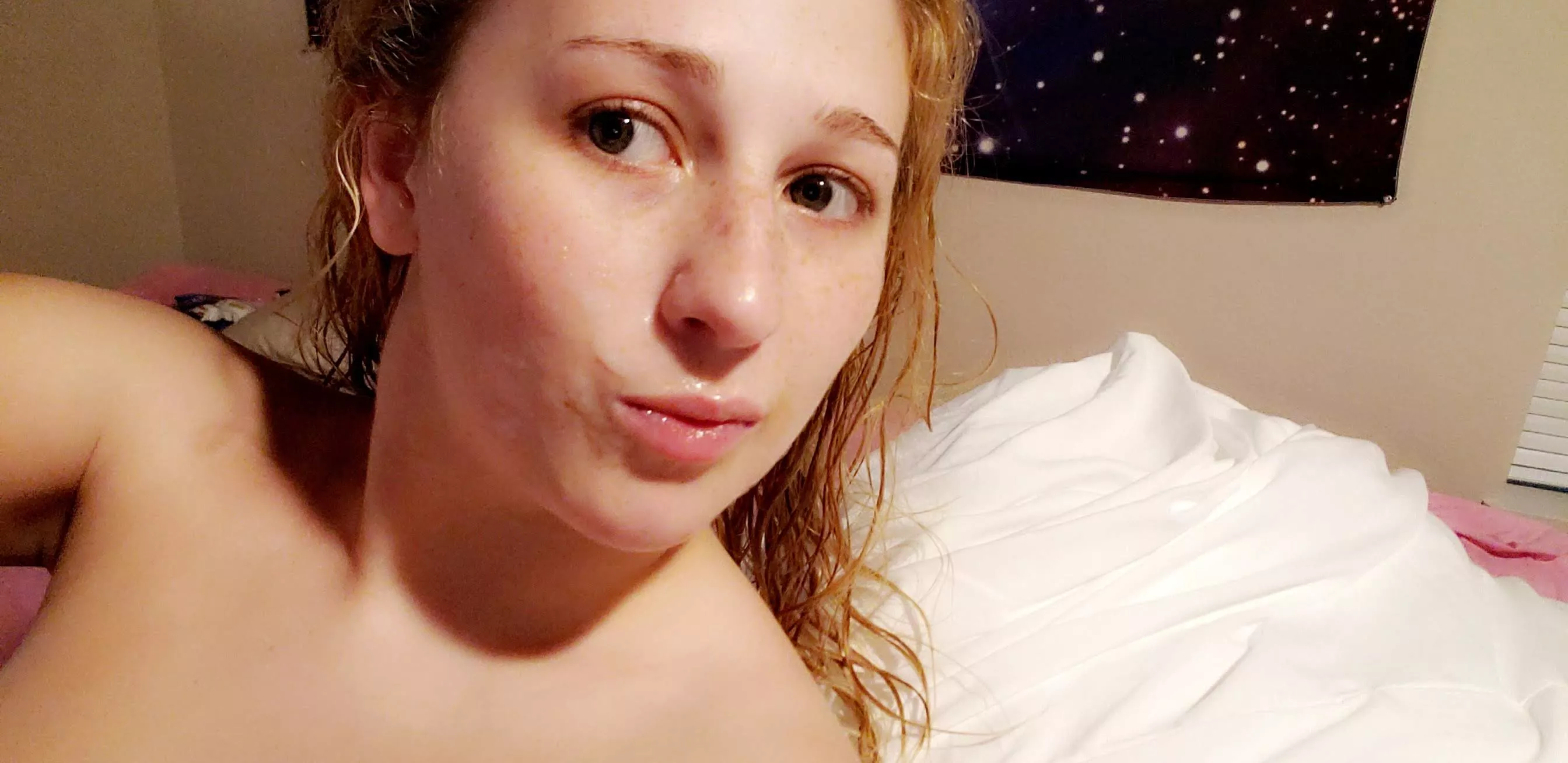 My goal is to take a Huge facial from a new guy every morning 🤤 posted by lexxiskybabe