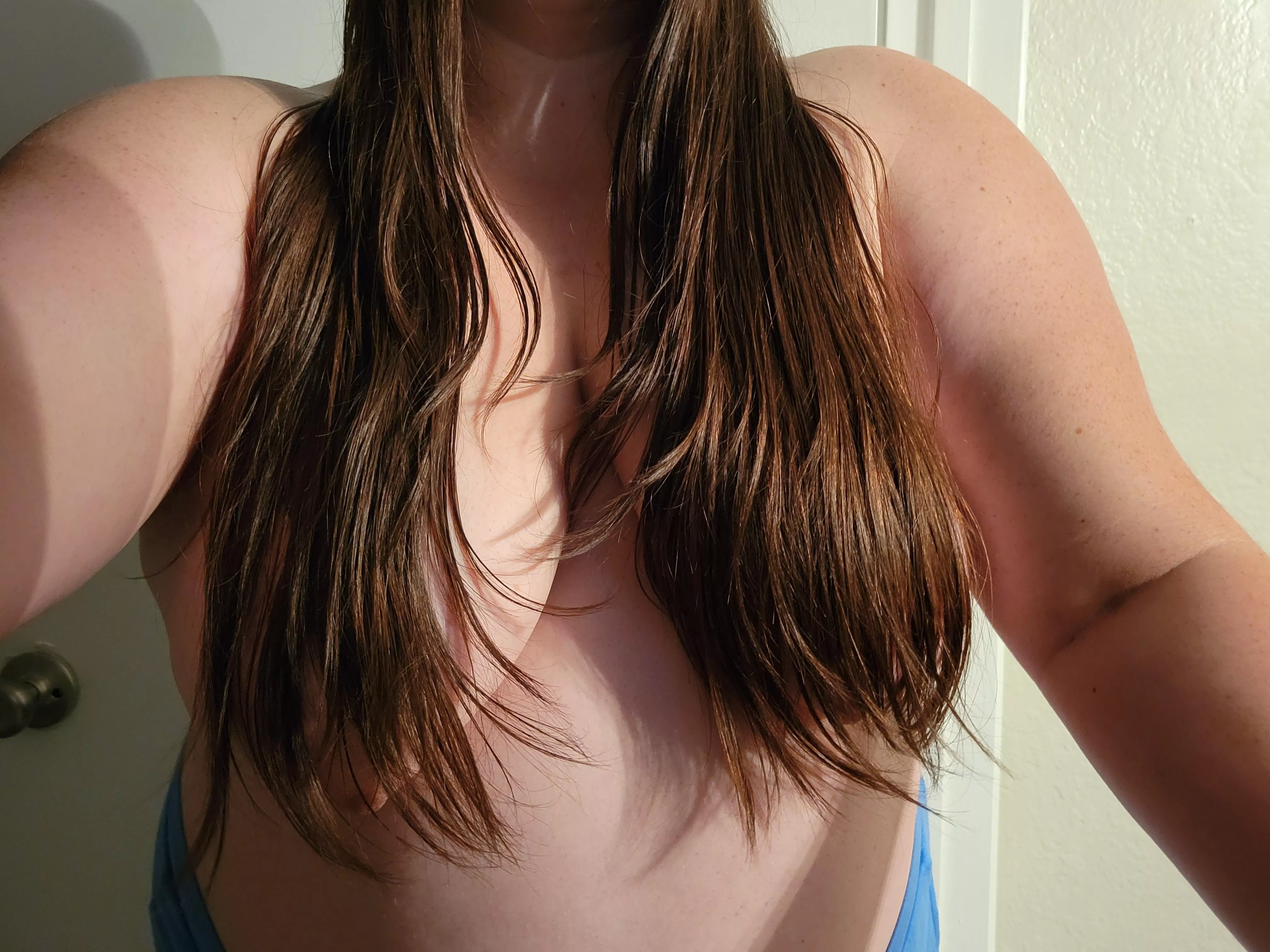 My hair is just long enough to cover my tiddies posted by Betweenthetiddies