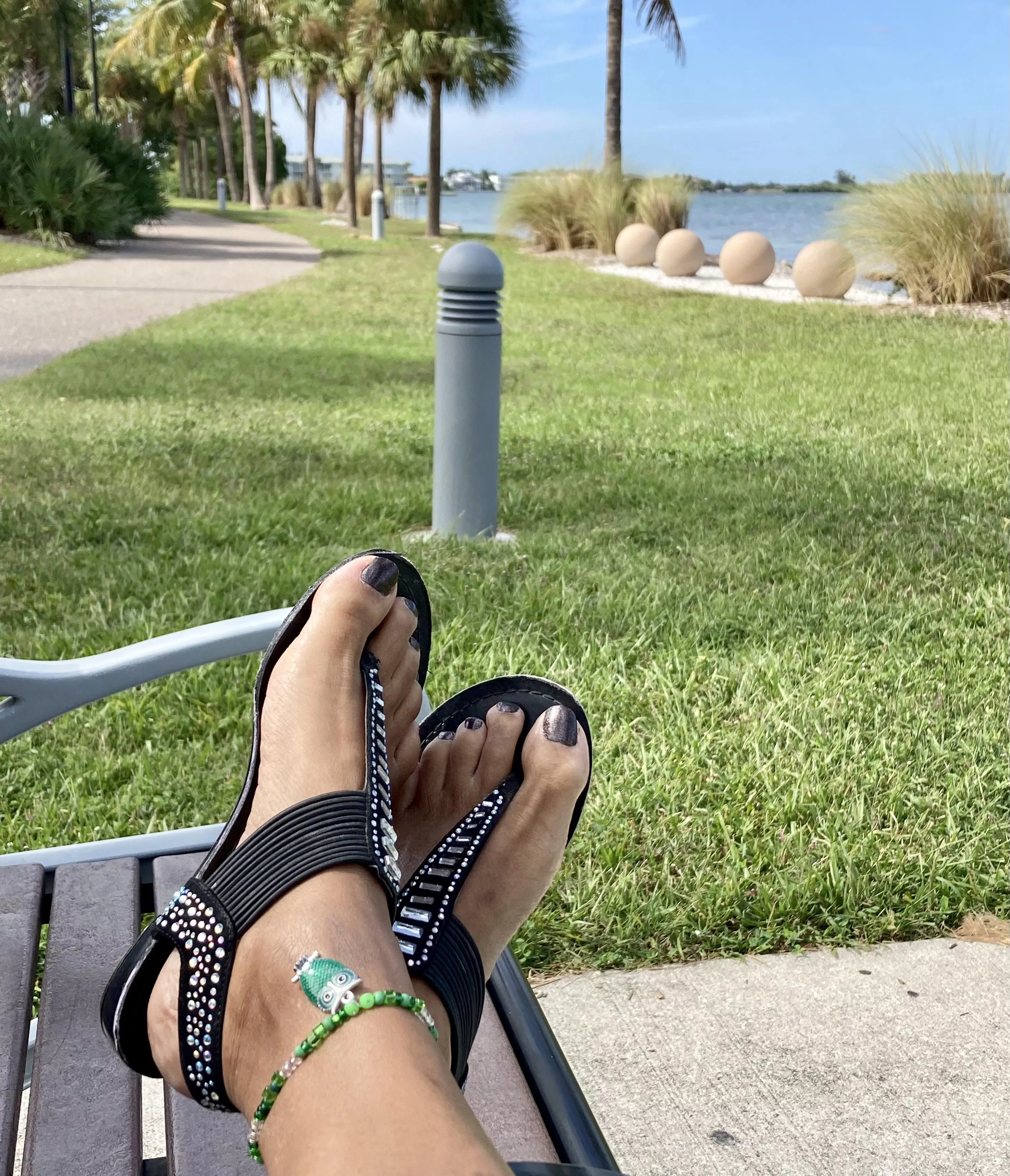 My happy place! Happy feet for you! 👣♥️ posted by LatinaGoddess1