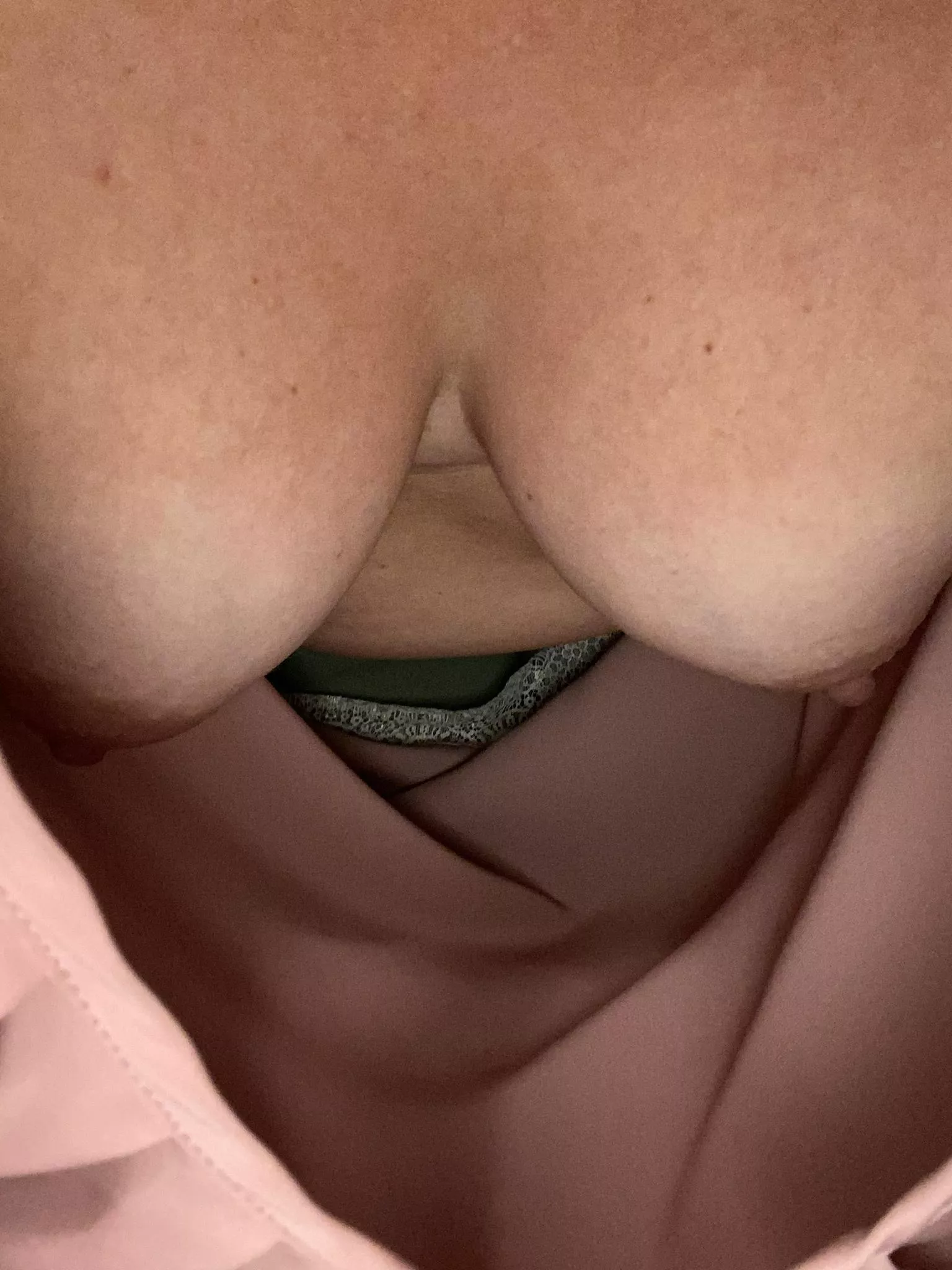 My husbands favorite view posted by xxxhotmilfxxx