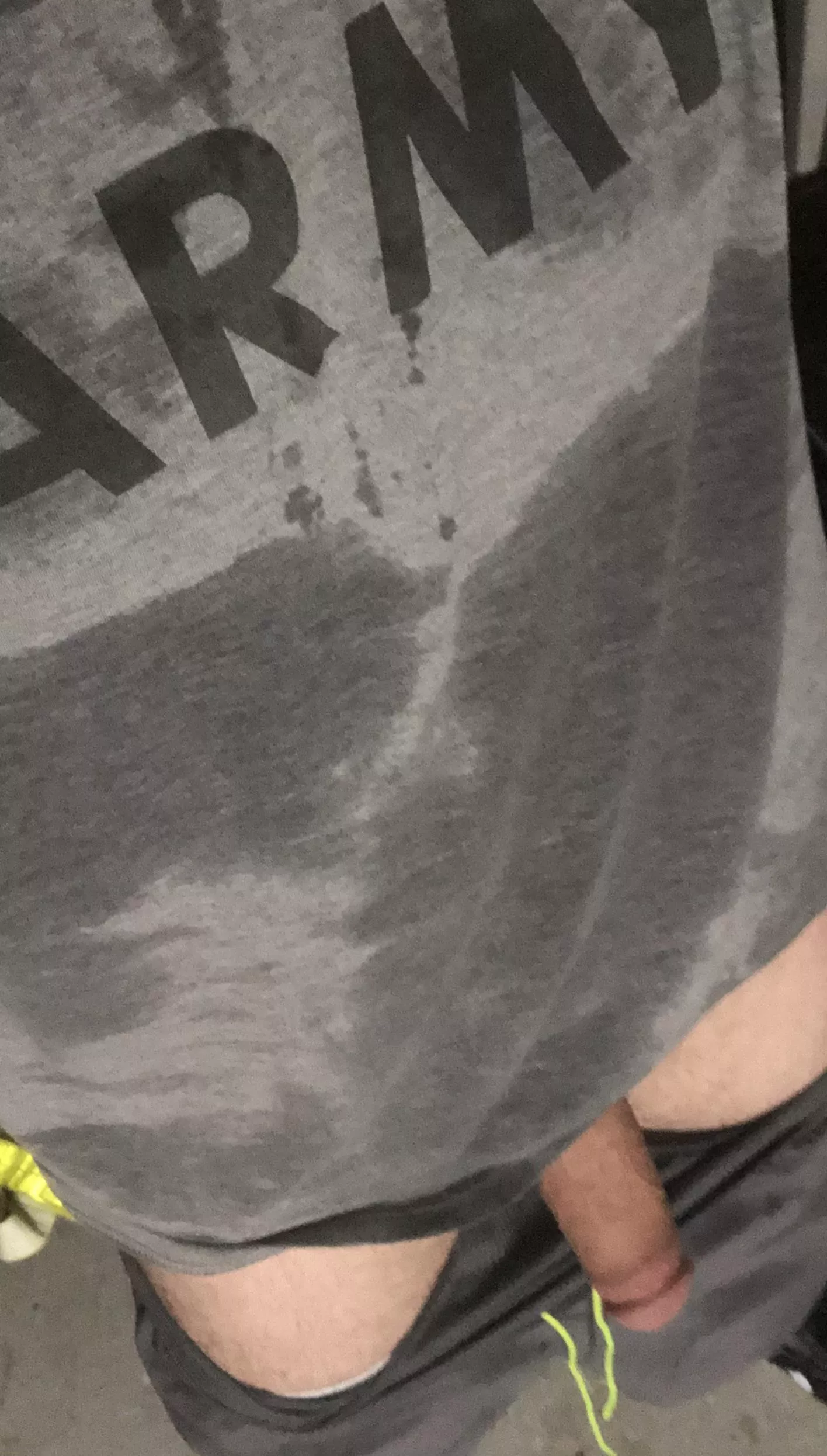 (M)y I’m still horny after this workout, anyone up for another round? posted by Fallingfun1984