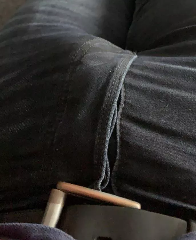 My jeans bulge posted by Marriedfor6ishere