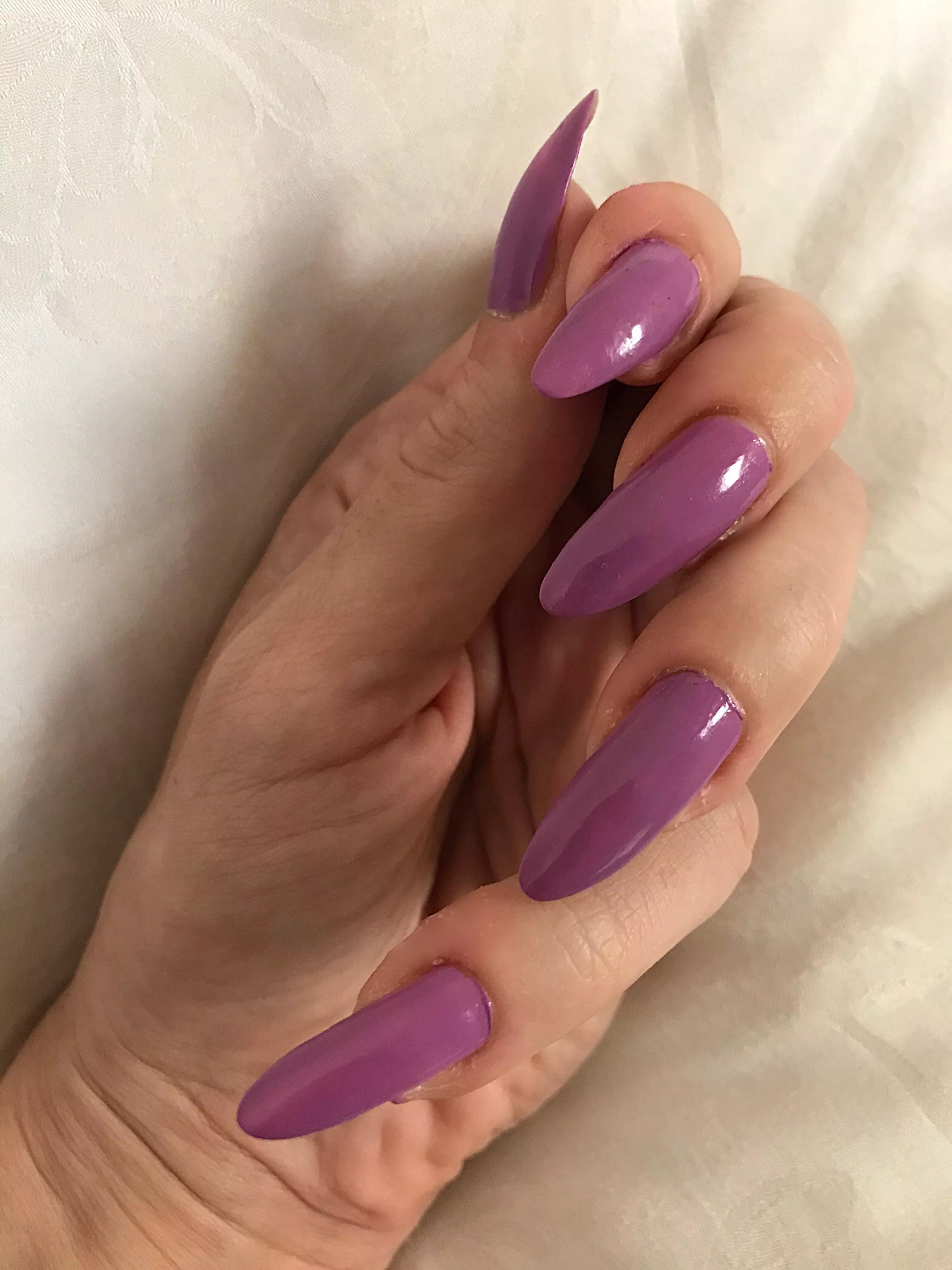 My long nails posted by Juliadomaina