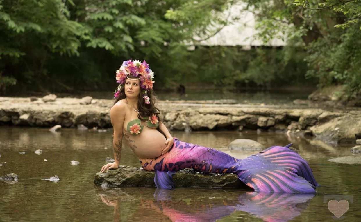 My mermaid maternity pics came back 😍 posted by misswrinkles