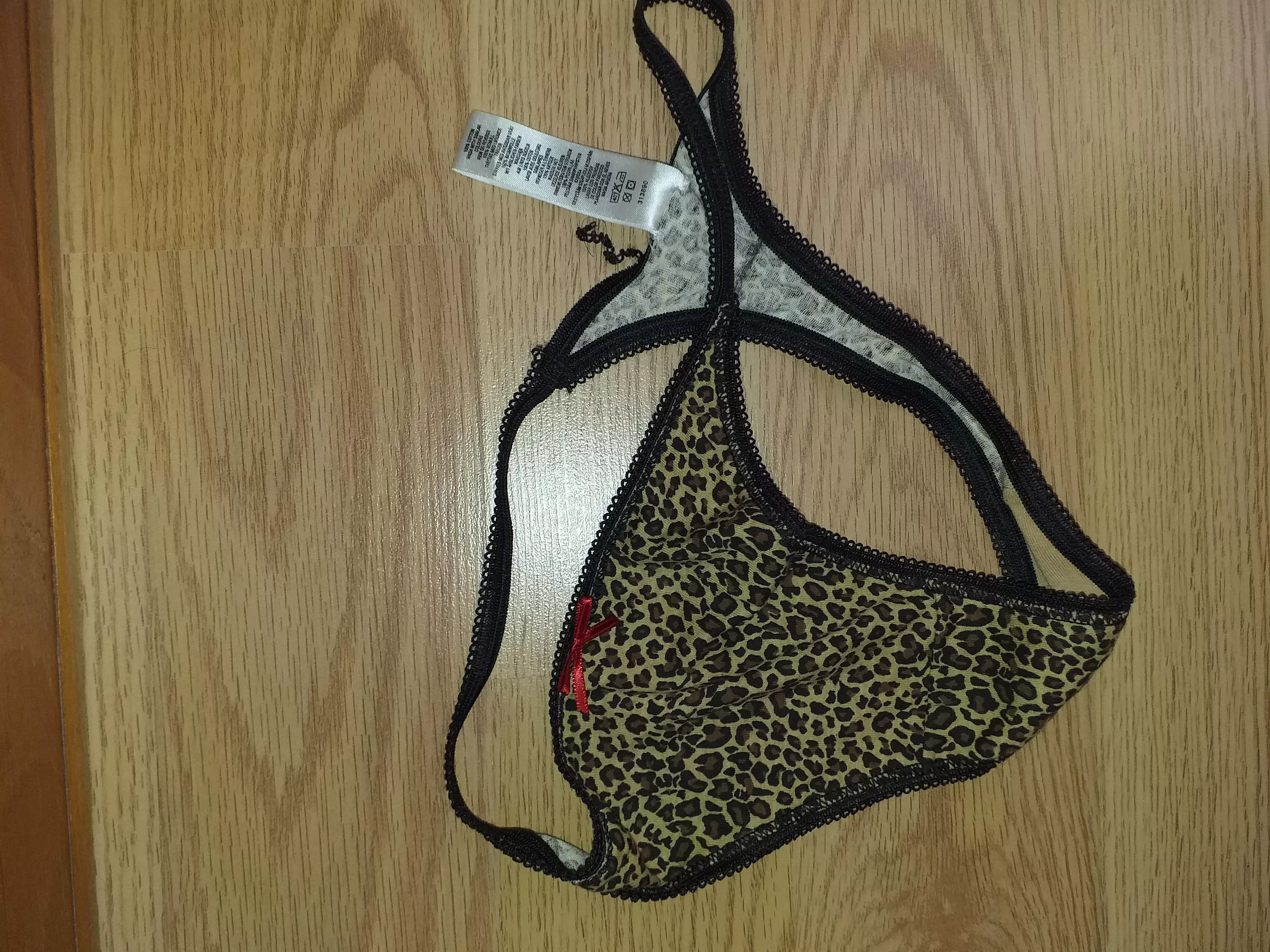 My mom's sexy lingerie posted by erayozhan