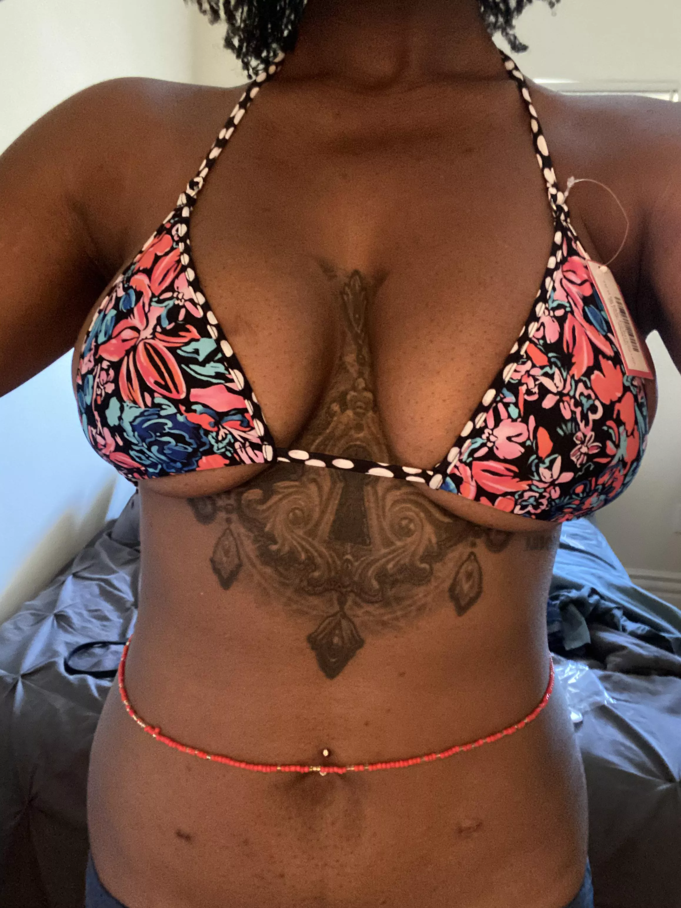 My new bikini came and I’m excited it’s been so warm posted by FidesQuiser