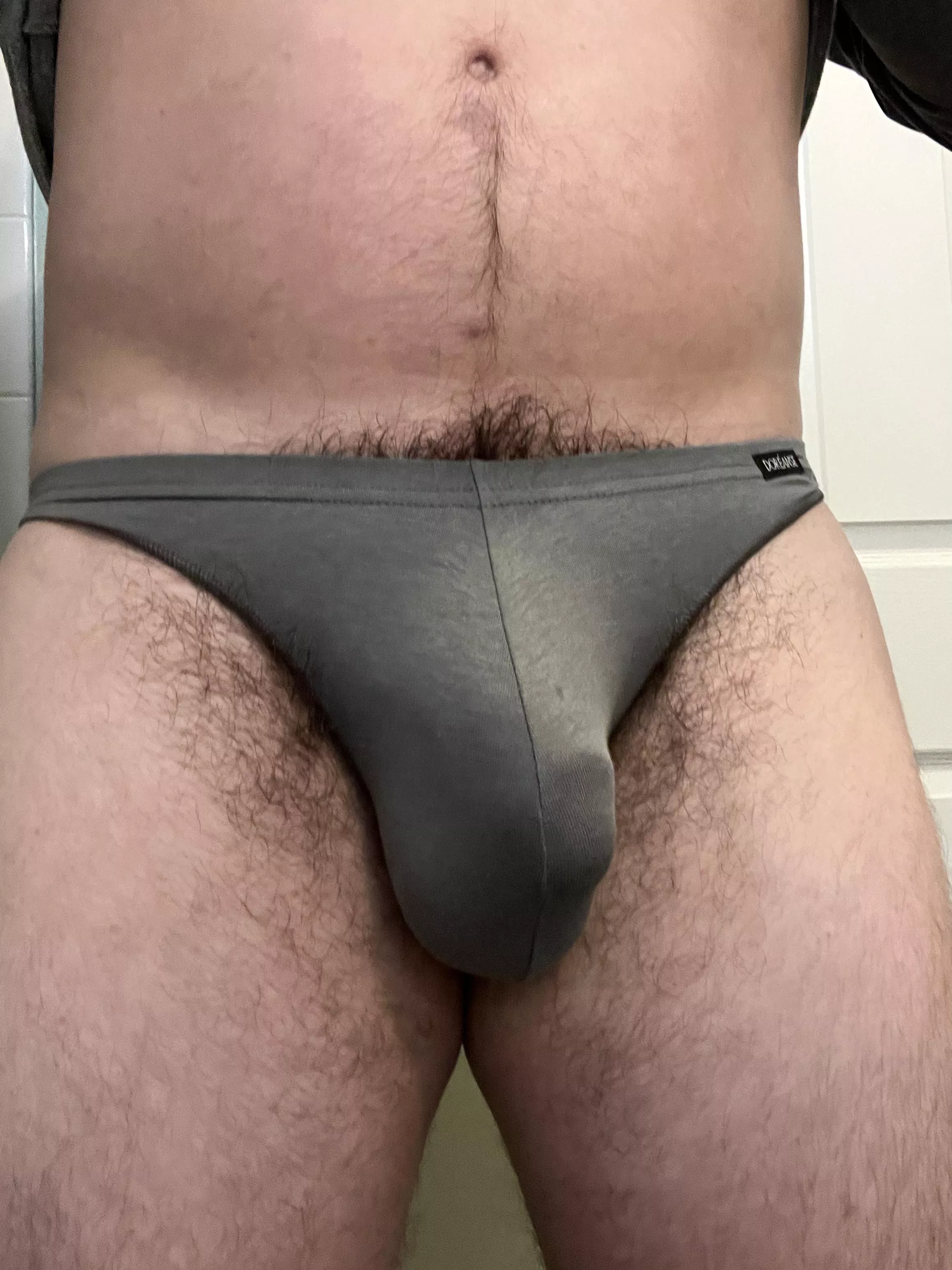 My new thong can’t contain my bush posted by Bushyguy67