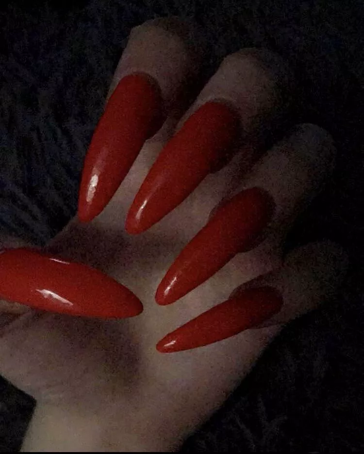 my perfect red nails🔥 posted by charlotteventurax