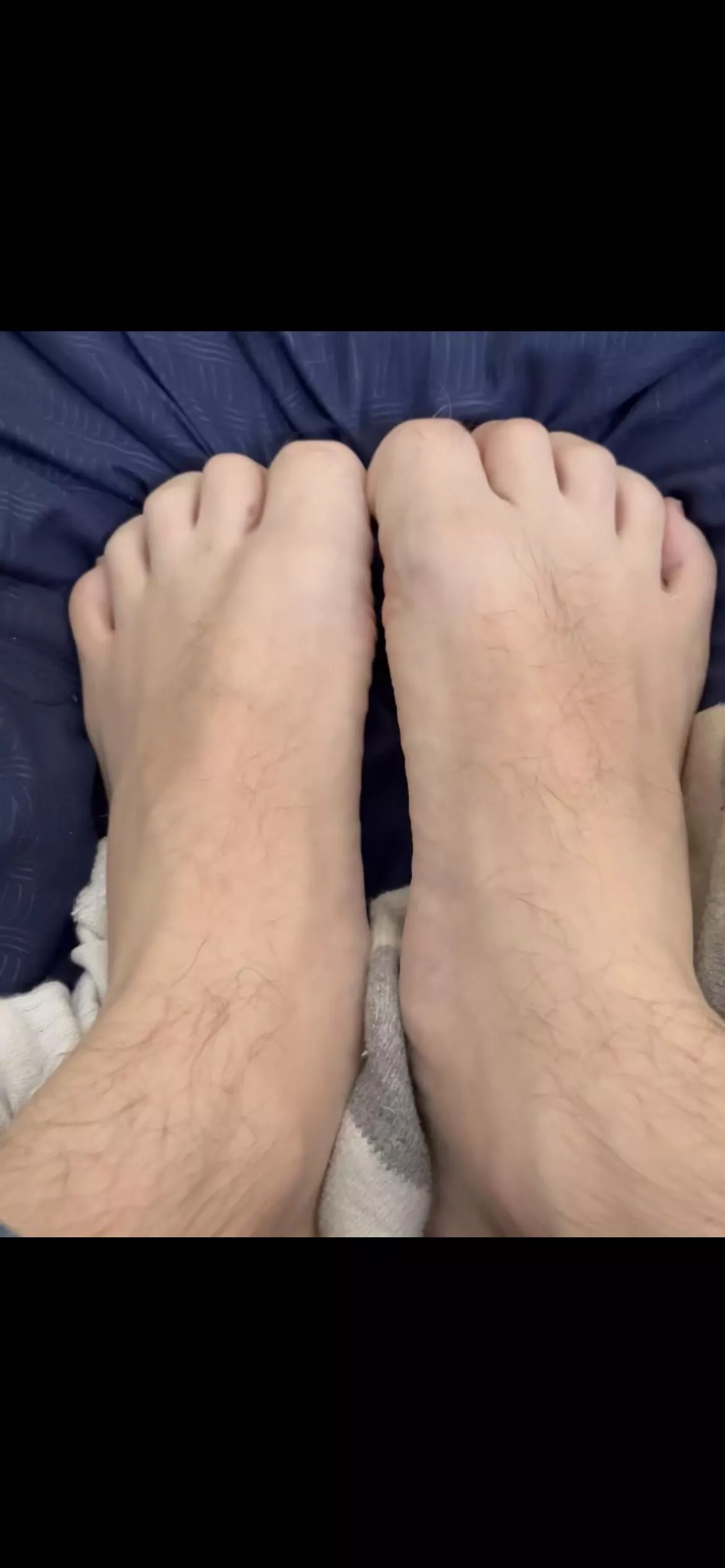 My post-workout, post-shower feet are the best face warmers out there! 😛 posted by MyrosFeet