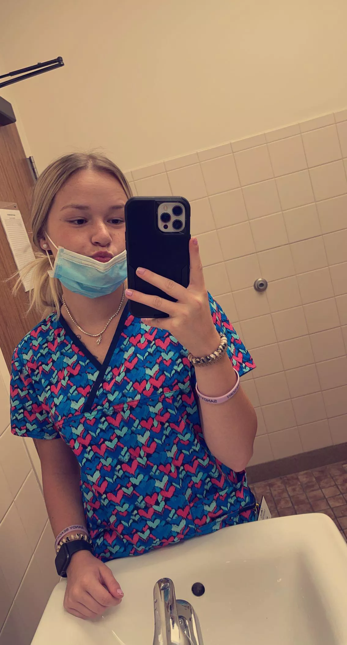 my scrubs are so comfy 😜 posted by BackgroundTwo9599